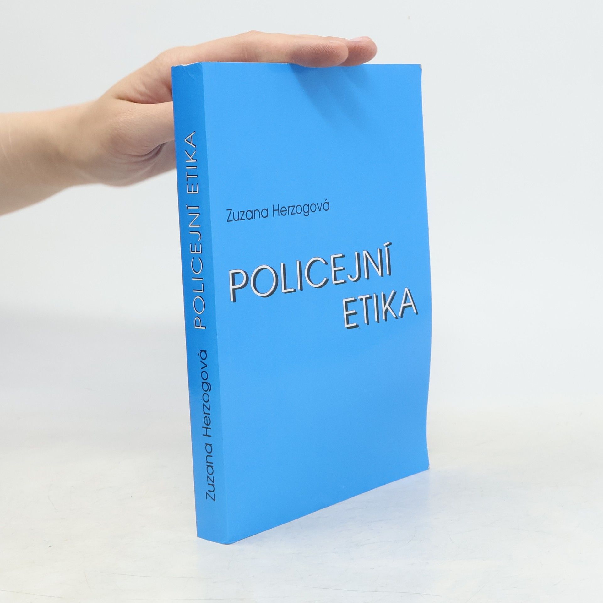 Zuzana Herzogová Policejní etika