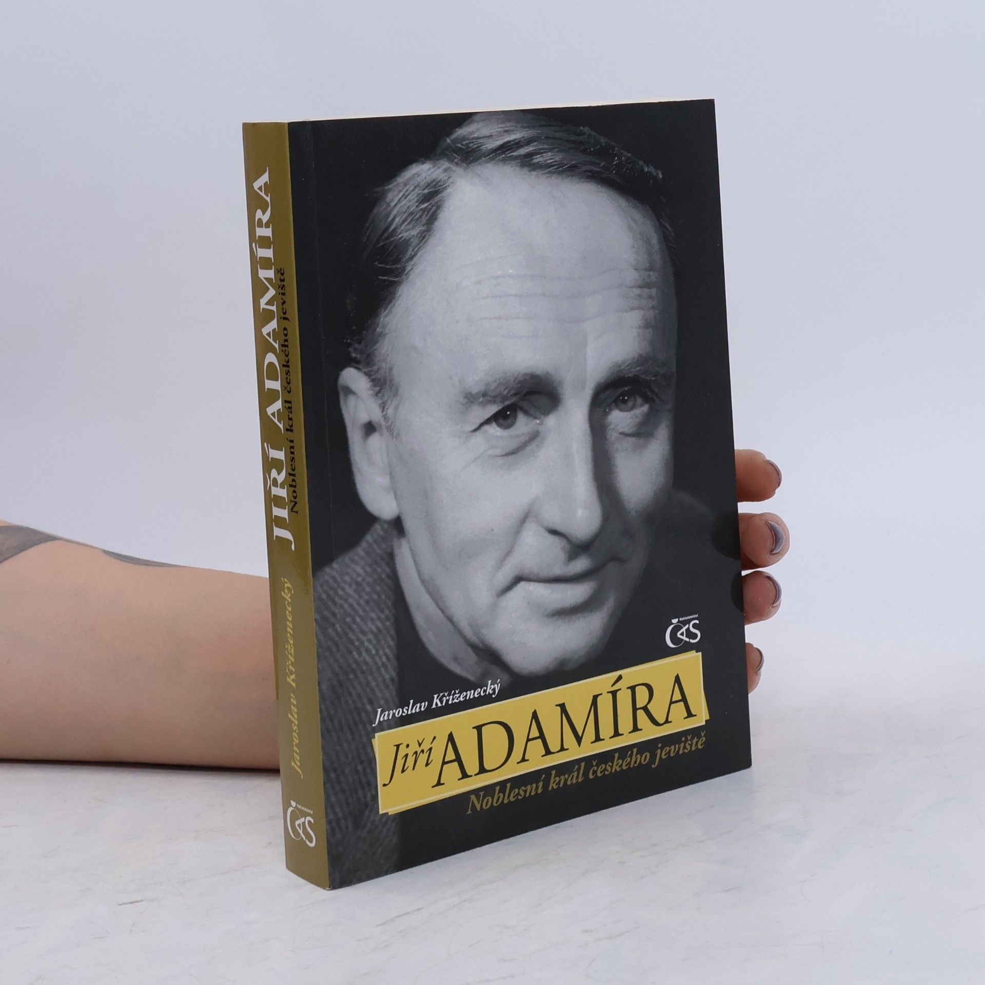 Jaroslav Kříženecký Jiří Adamíra: noblesní král českého jeviště