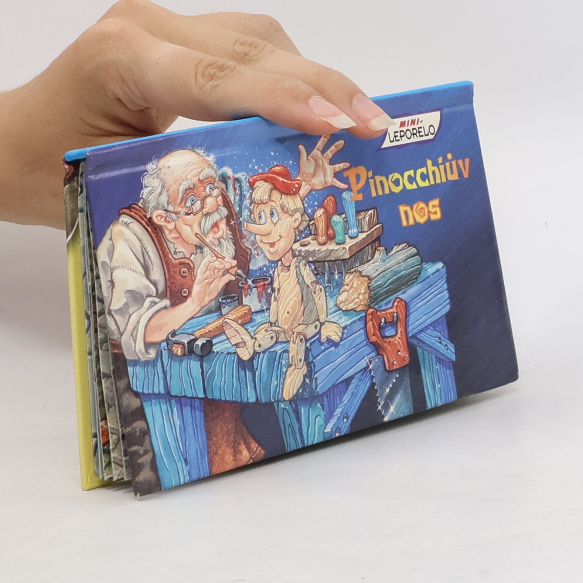 Pinocchiův nos (pop-up leporelo)