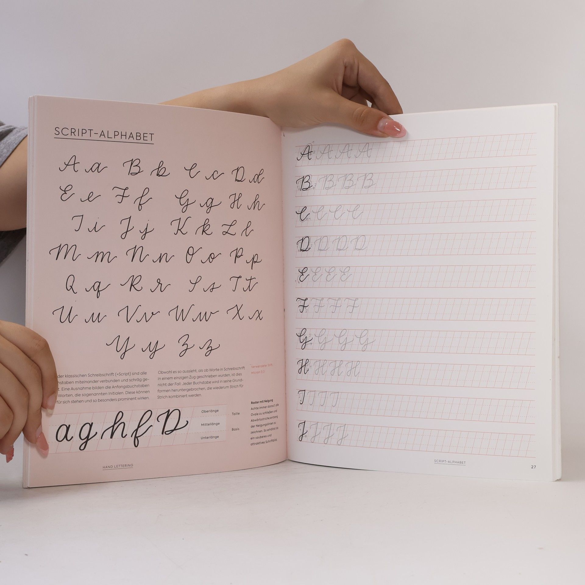 Tanja Cappell Handlettering Alphabete - Das Übungsheft