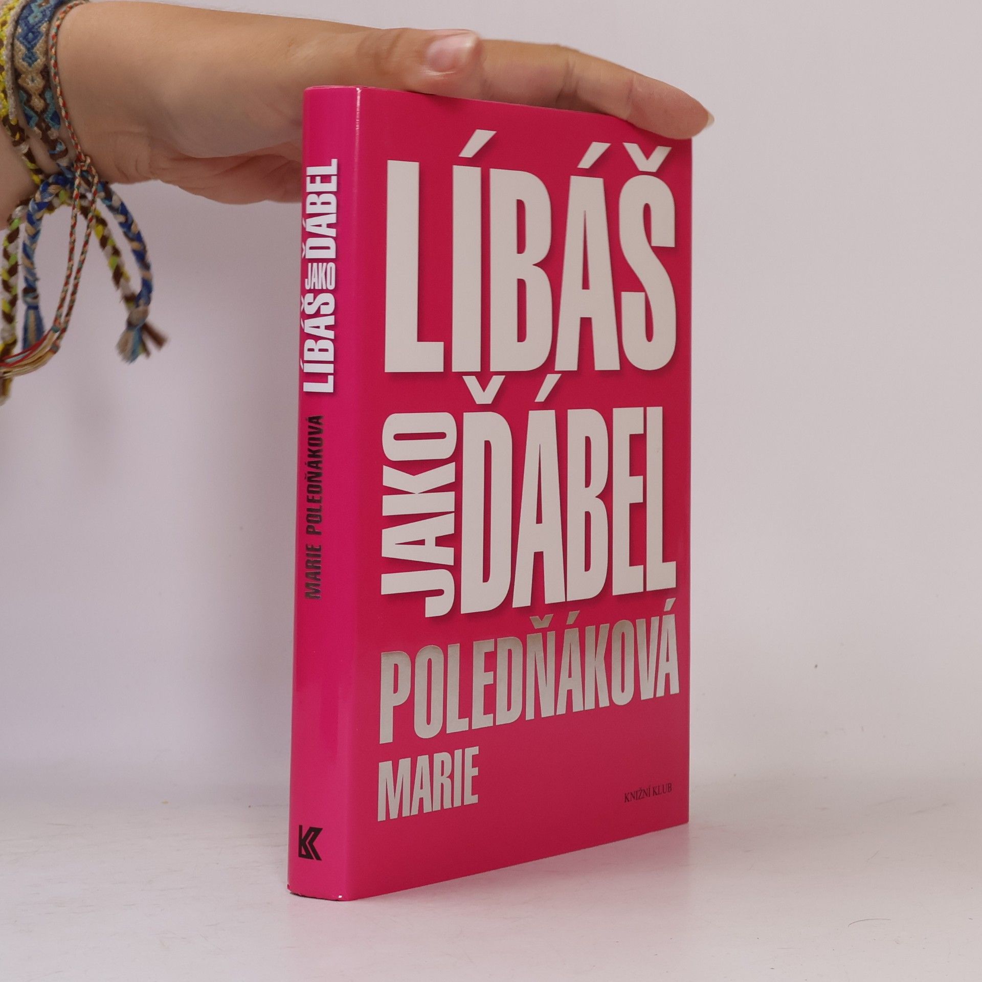 Marie Poledňáková Líbáš jako ďábel