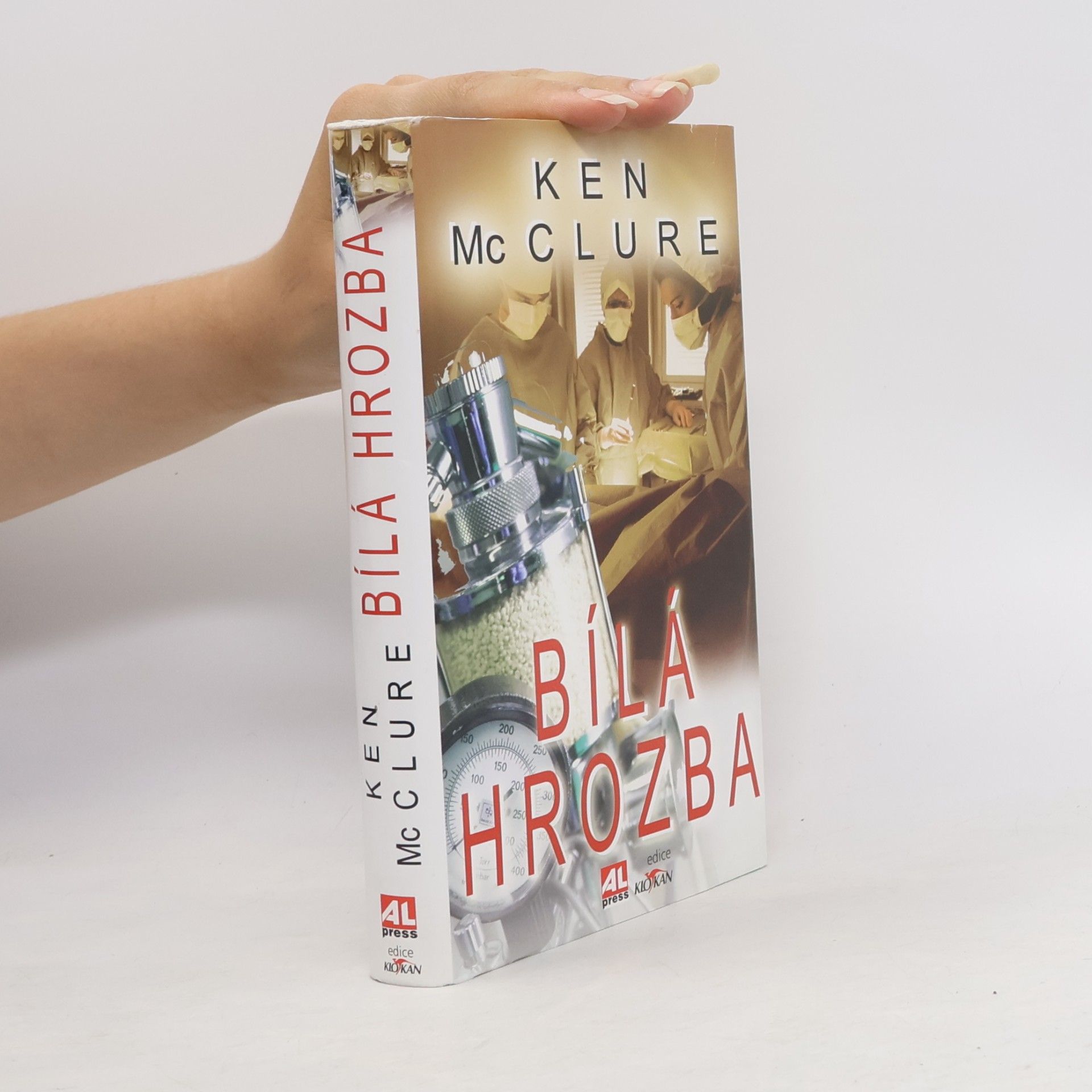 Ken McClure Bílá hrozba