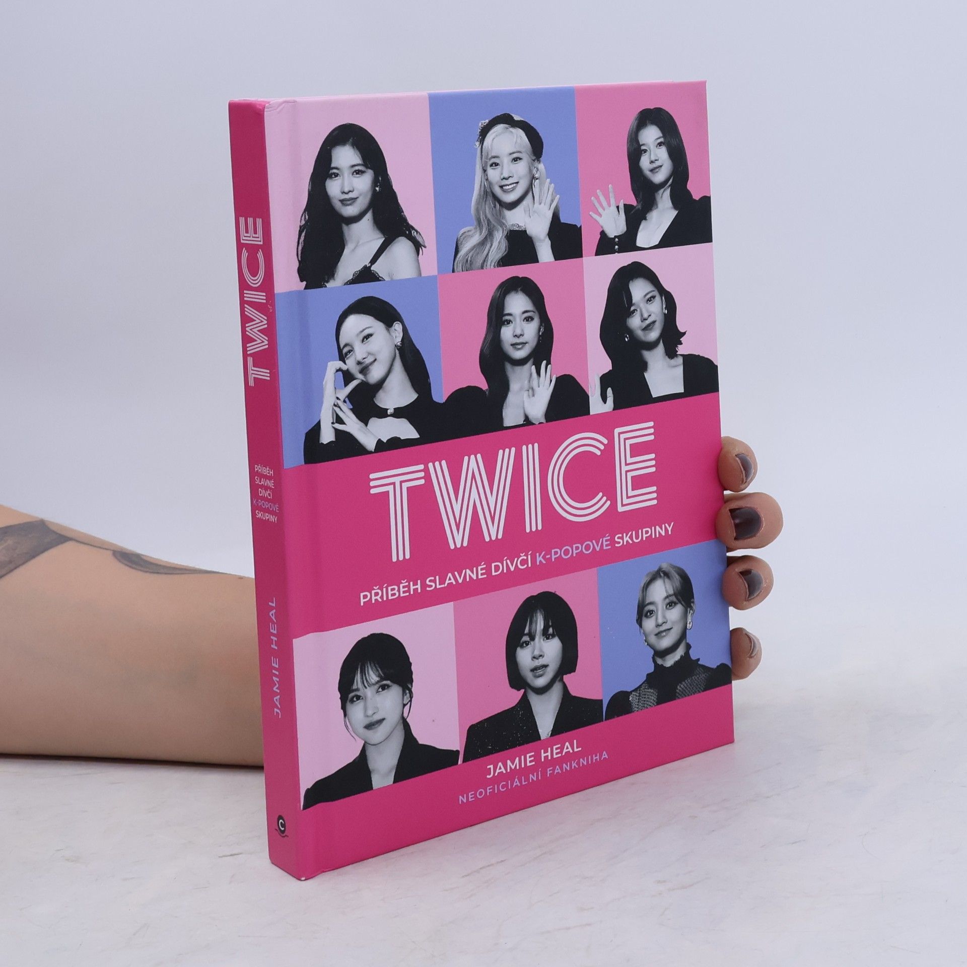 Jamie Heal Twice. Příběh slavné dívčí k-popové skupiny