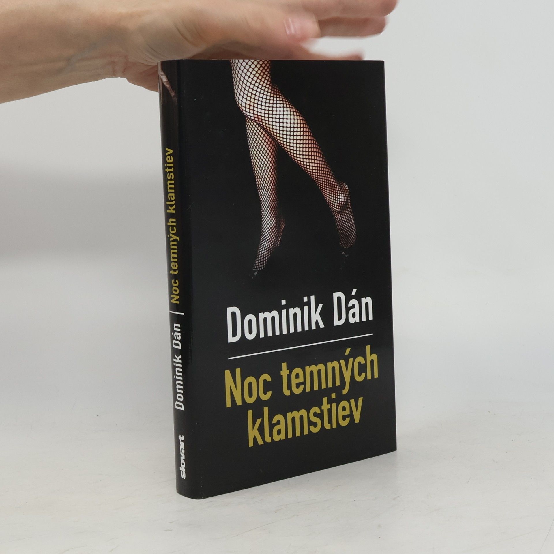 Dominik Dán Noc temných klamstiev