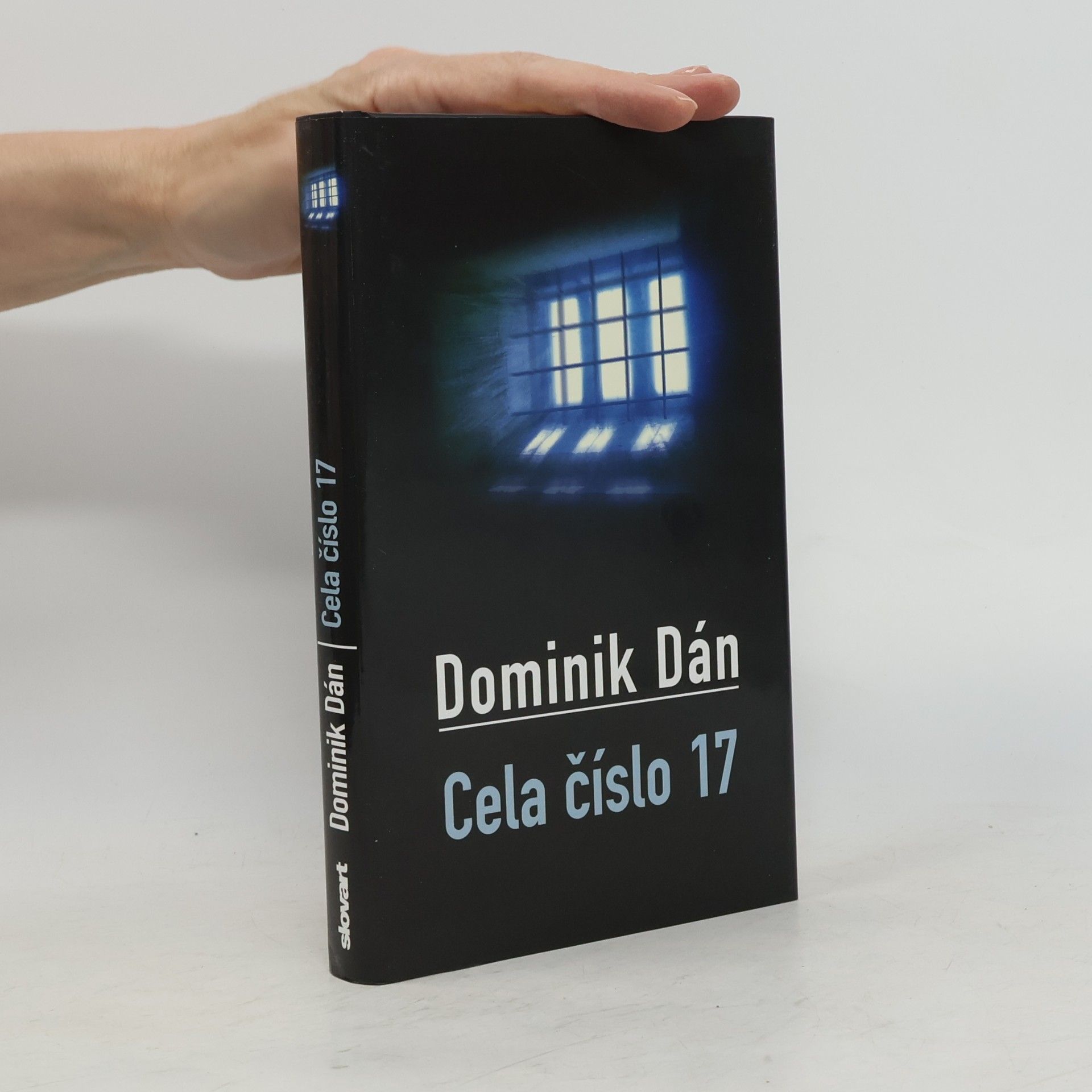 Dominik Dán Cela číslo 17