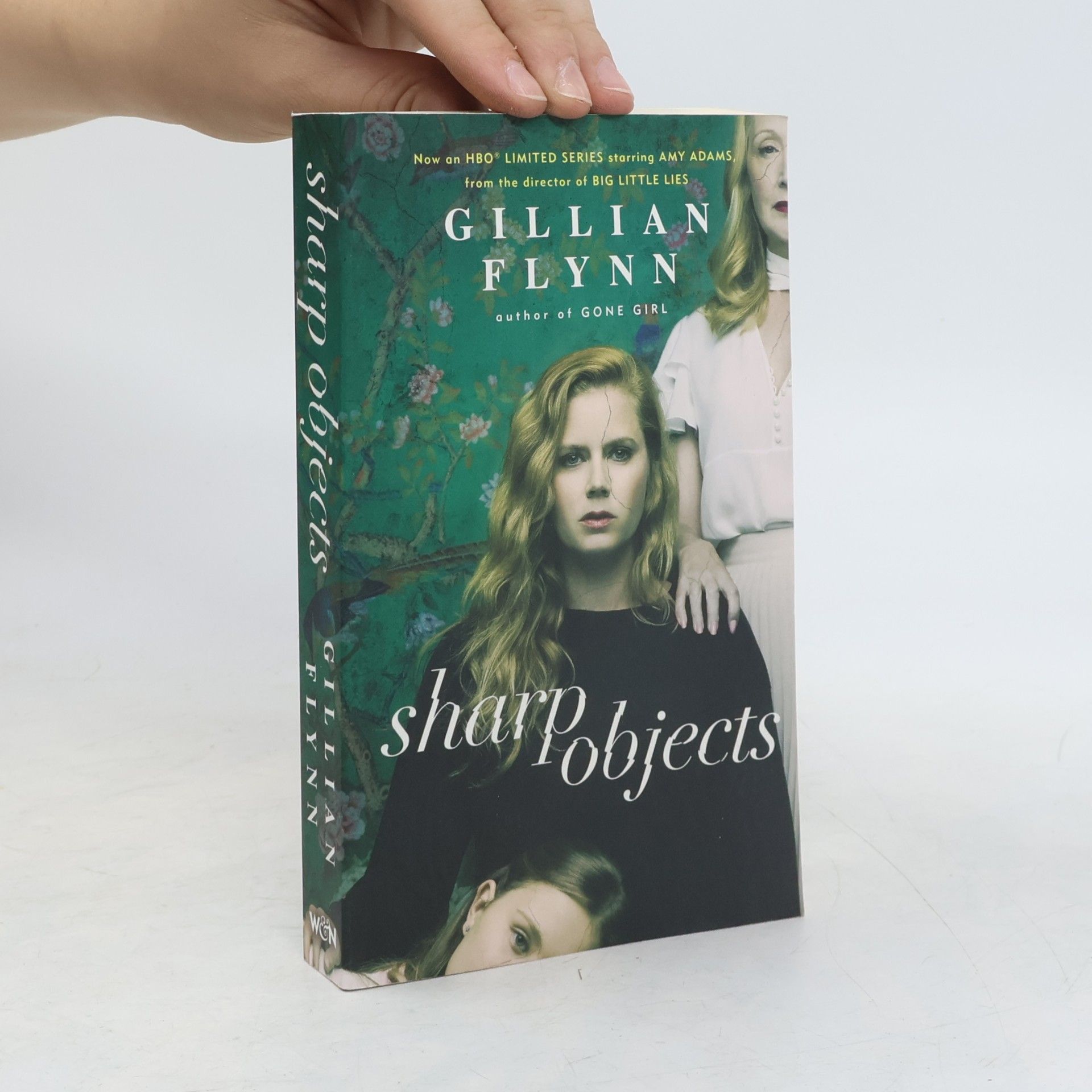 Gillian Flynn Sharp objects
