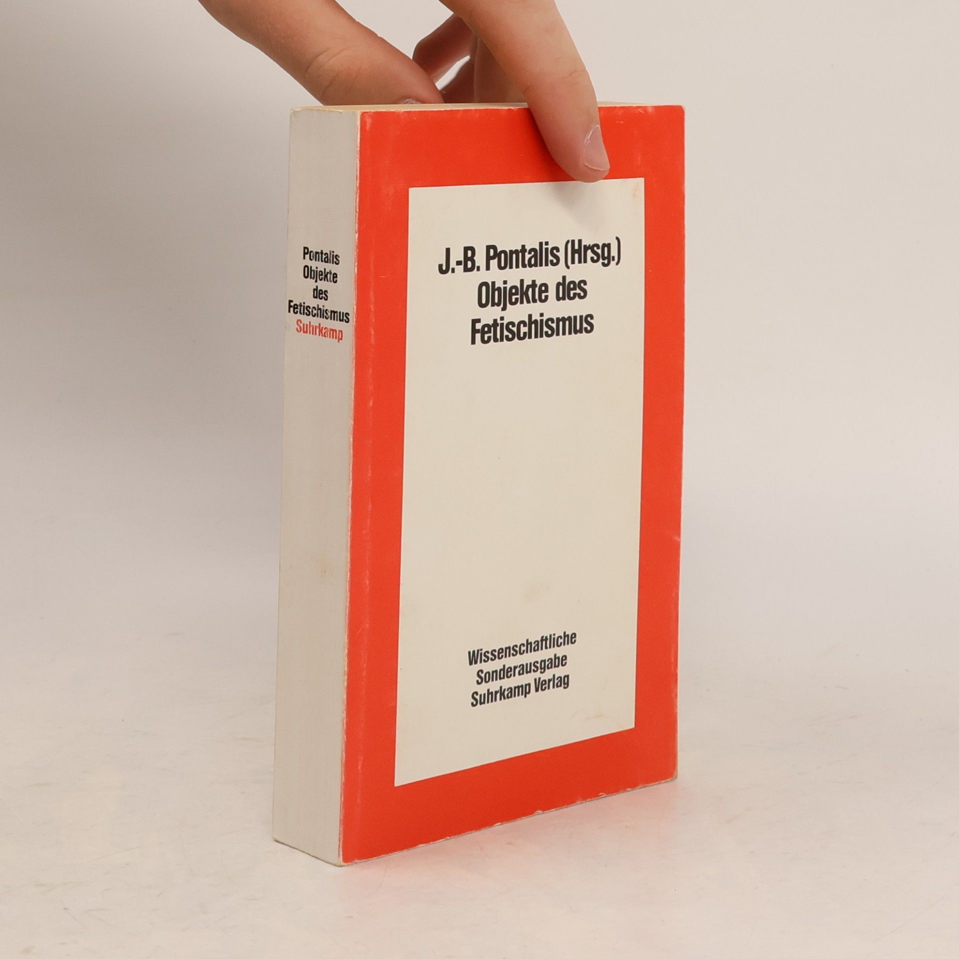 Jean Bertrand Objekte des Fetischismus