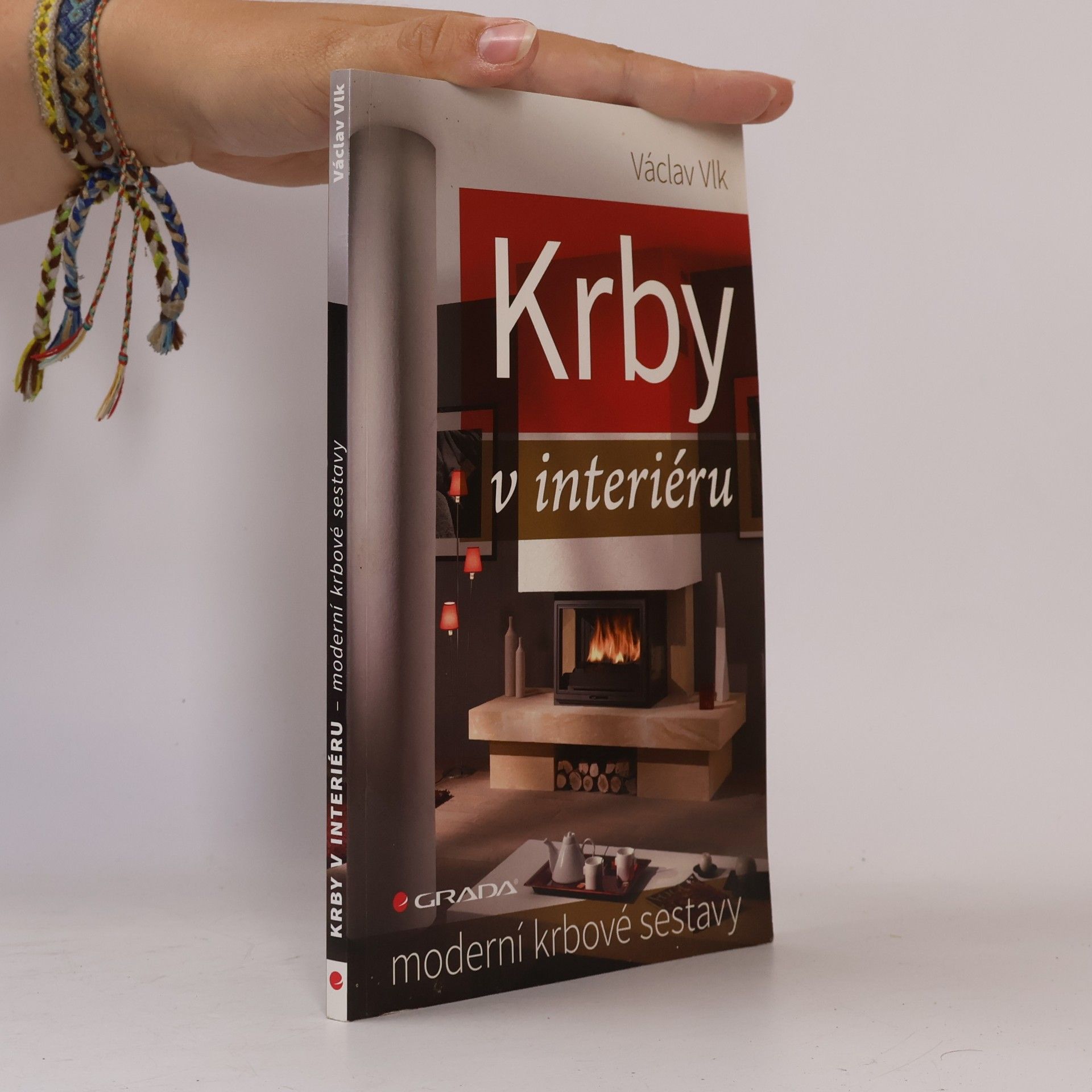 Václav Vlk Krby v interiéru: Moderní krbové sestavy