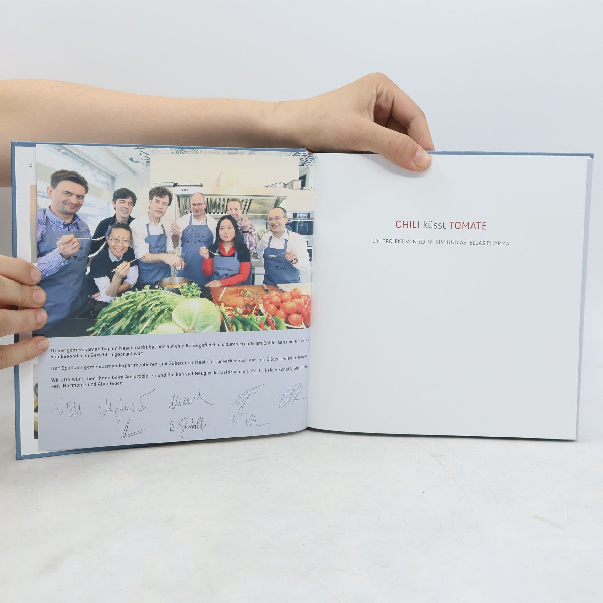 Sohyi Kim Chili küsst Tomate