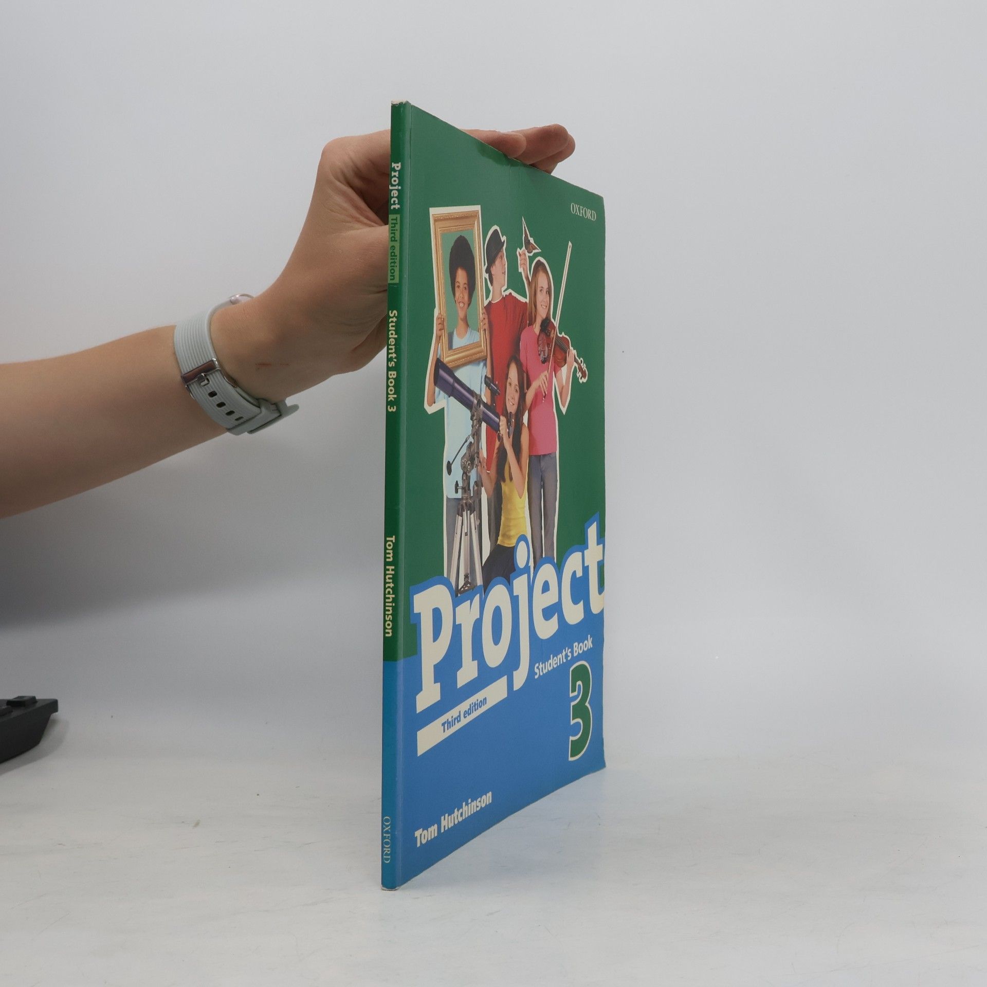 Tom Hutchinson Project Level 3: Student's Book