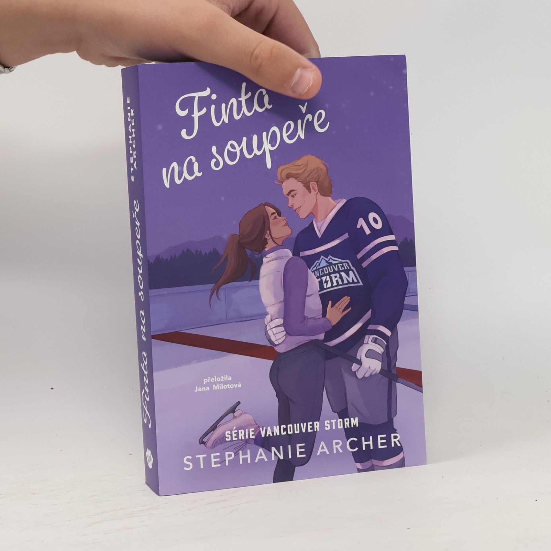 Stephanie Archer Finta na soupeře