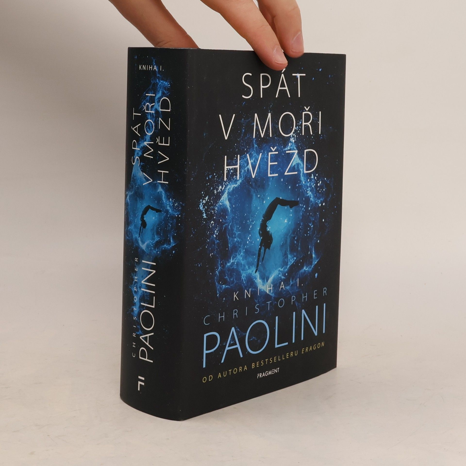 Christopher Paolini Spát v moři hvězd