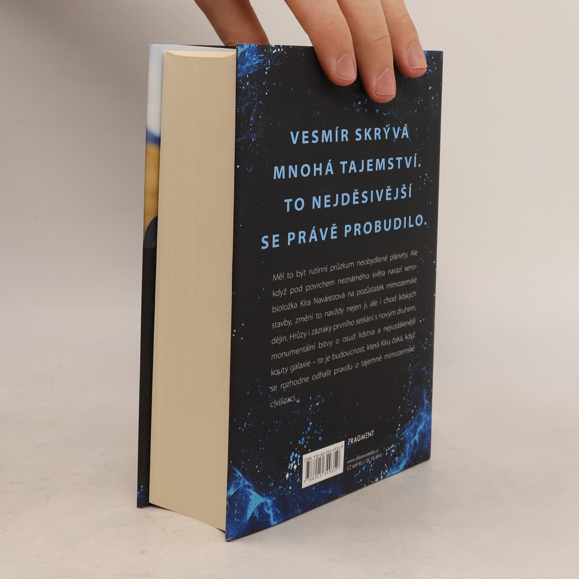 Christopher Paolini Spát v moři hvězd
