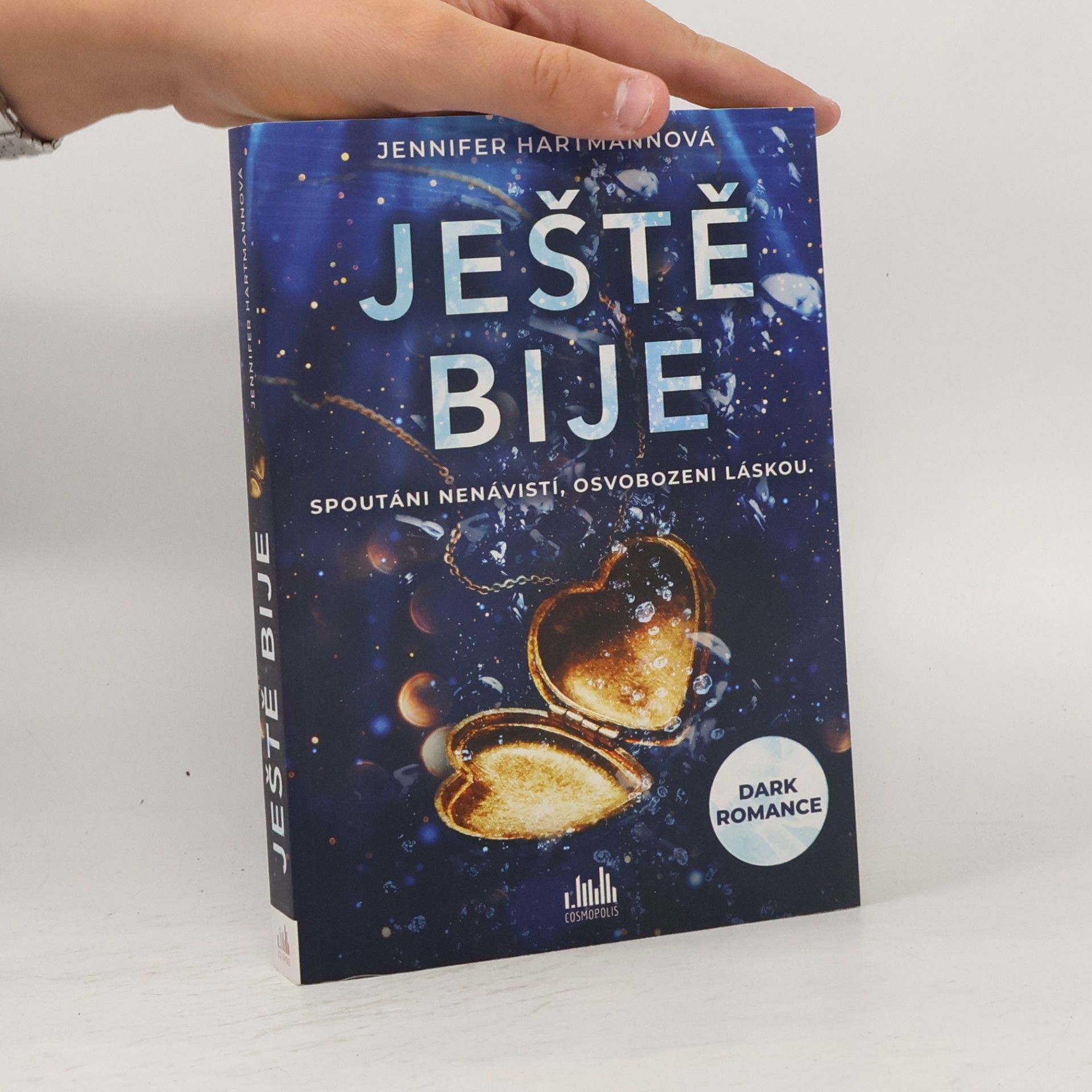 Jennifer Hartmann Ještě bije