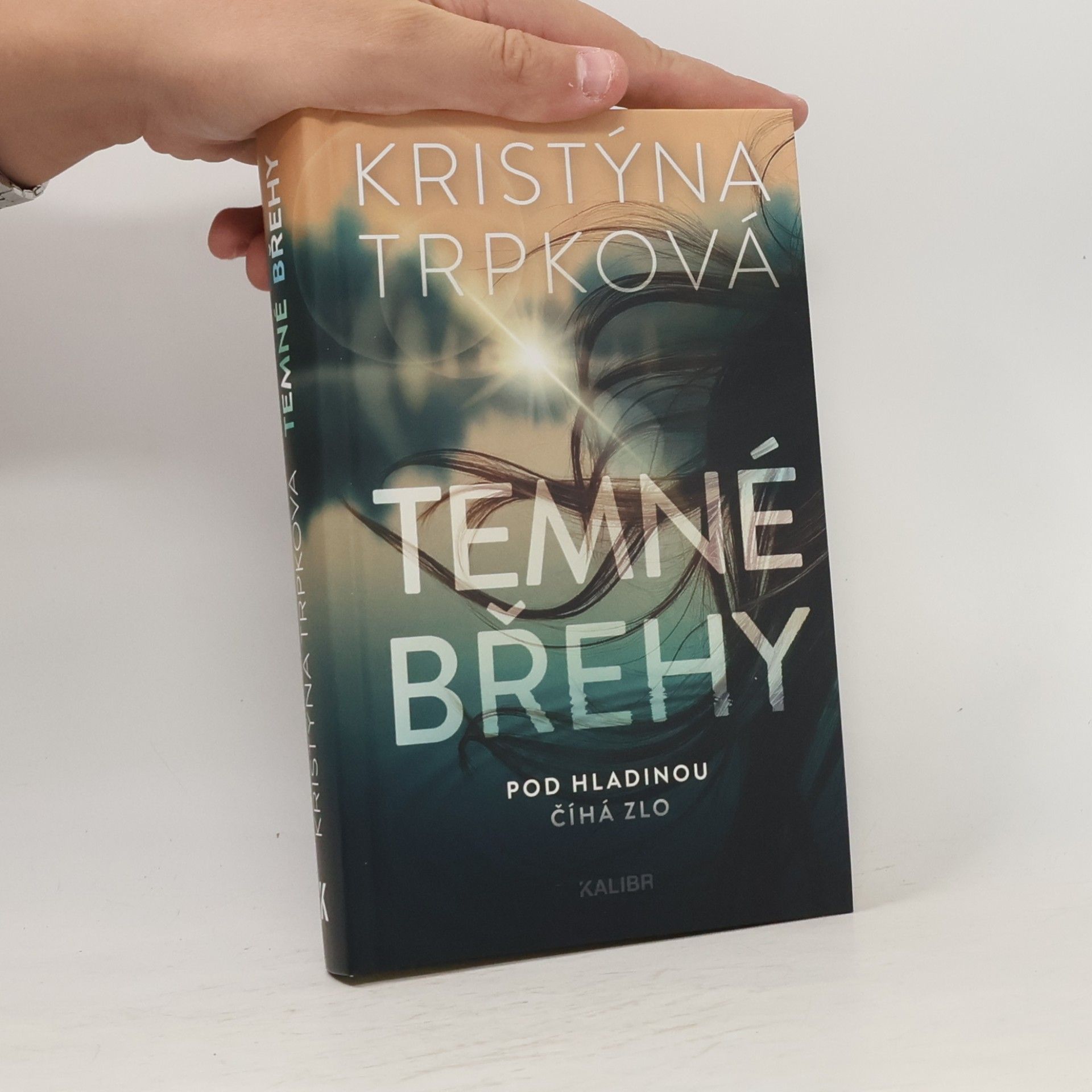 Temné břehy