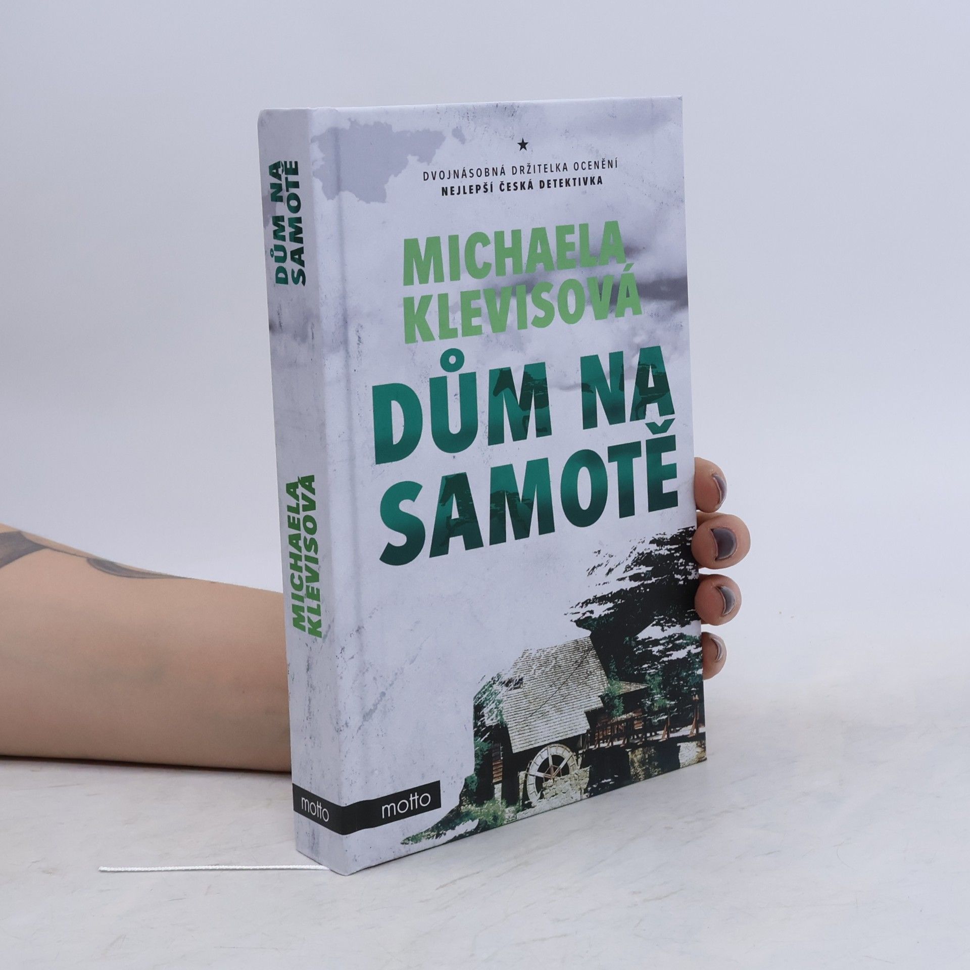 Michaela Klevisová Dům na samotě