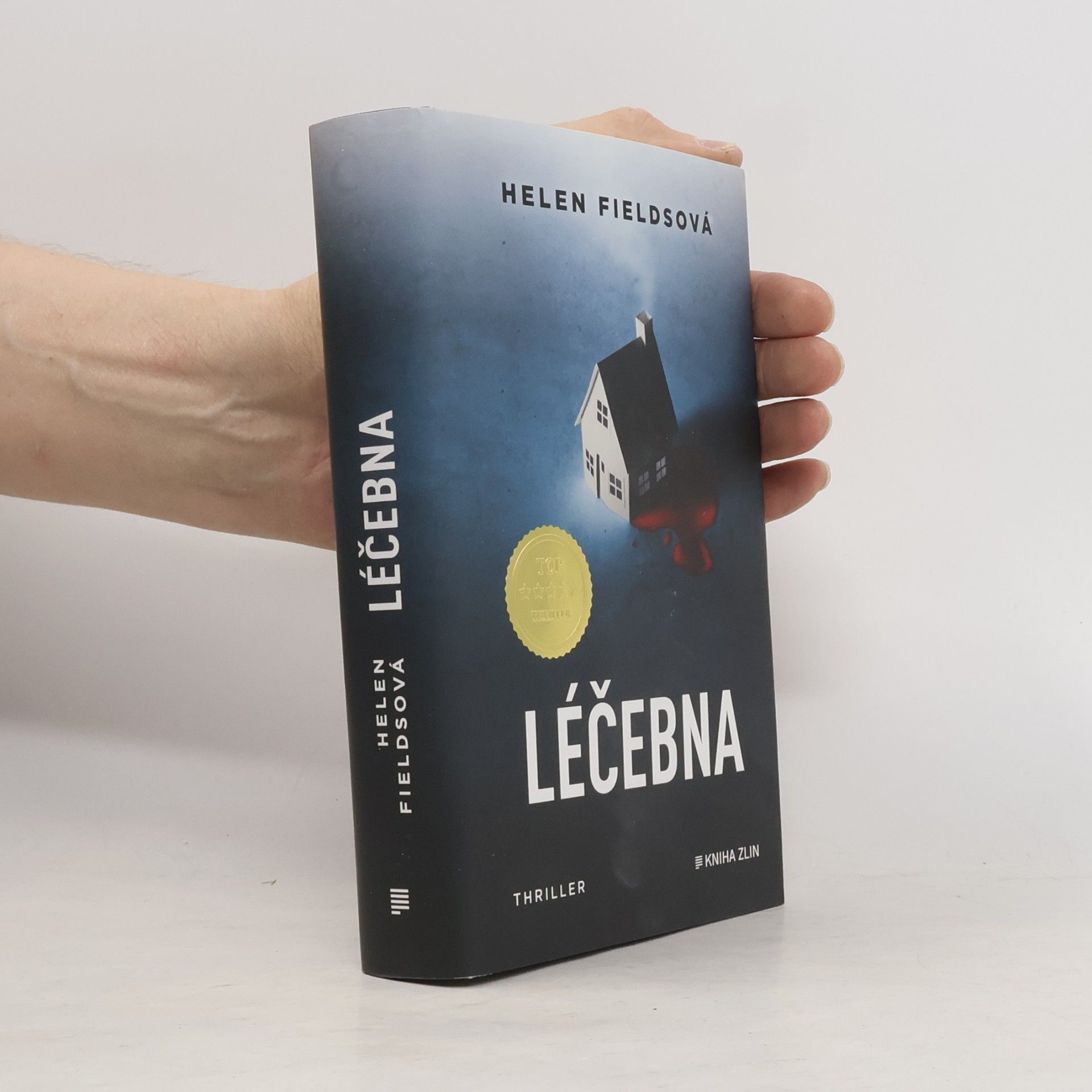 Helen Fields Léčebna