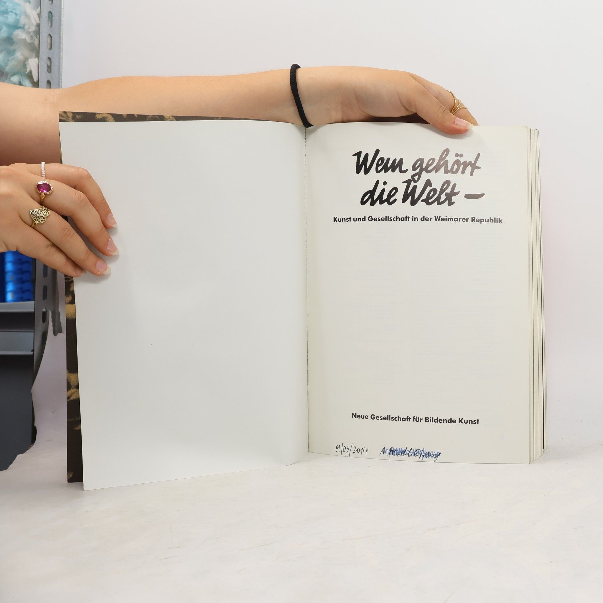 Collectif d'auteurs Wem gehört die Welt