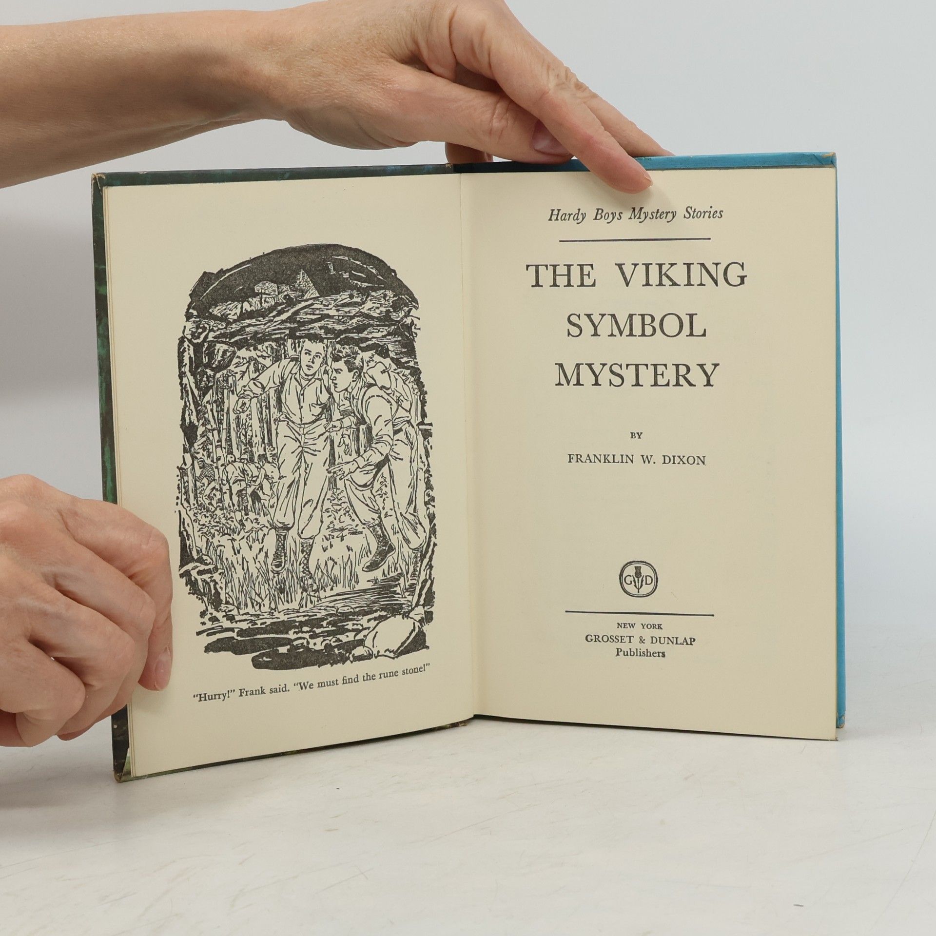 Franklin W. Dixon The Viking Symbol Mystery