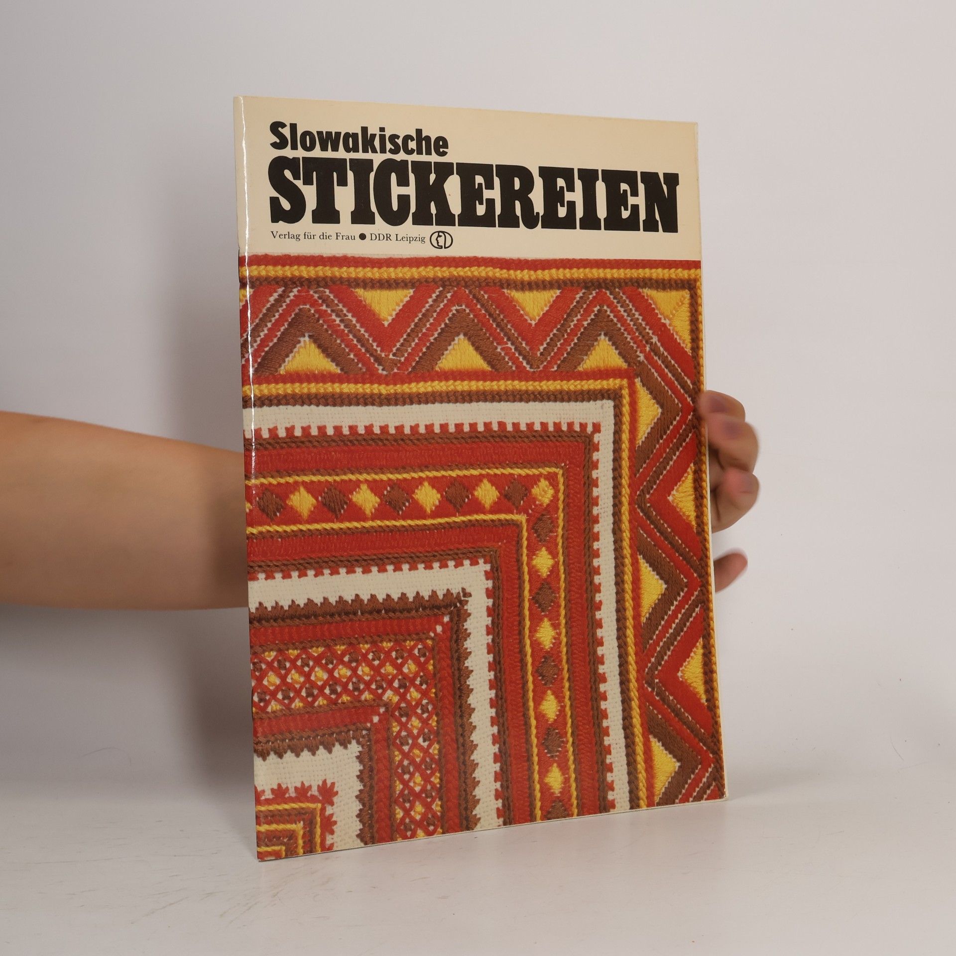 Marta Mannová Slowakische Stickereien