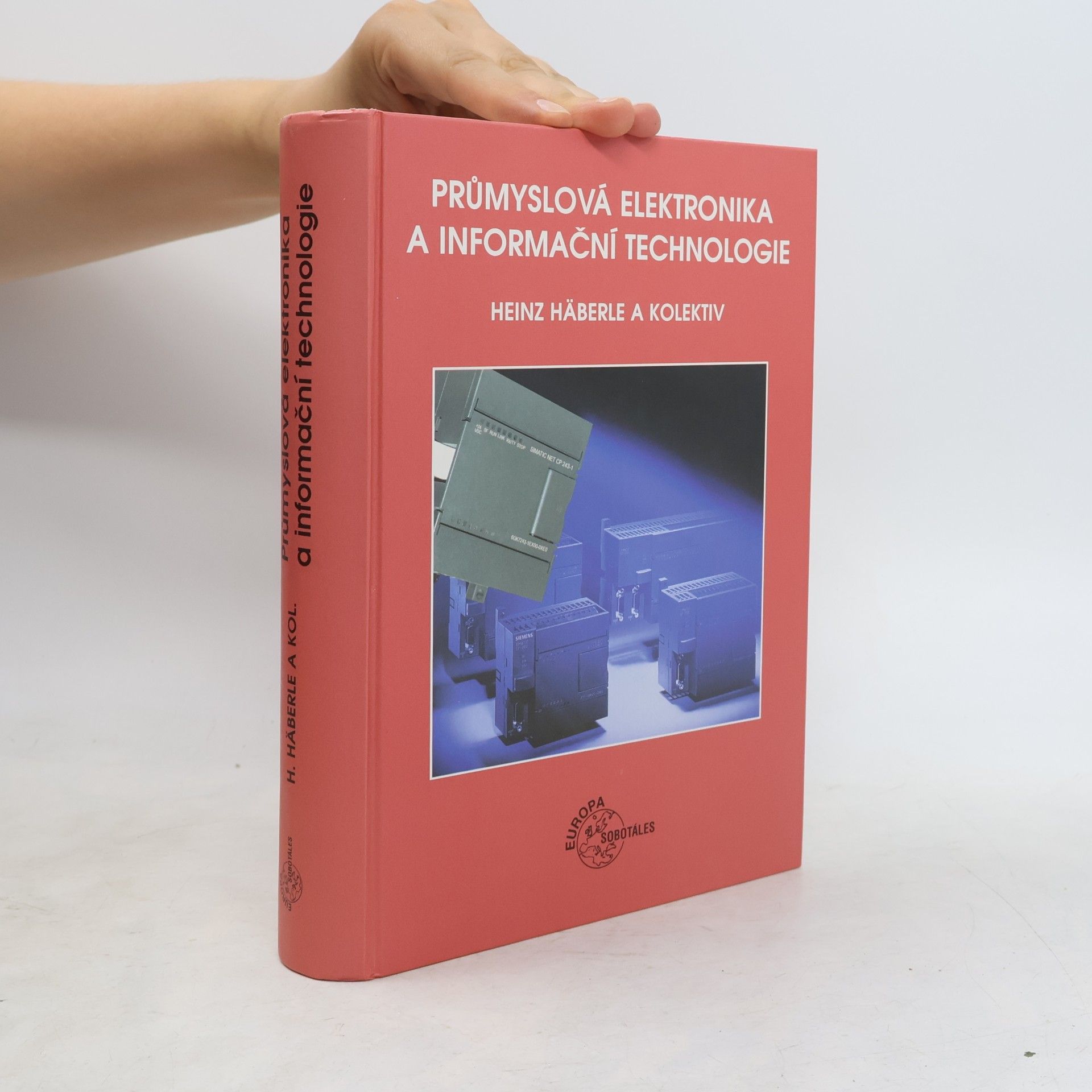Průmyslová elektronika a informační technologie