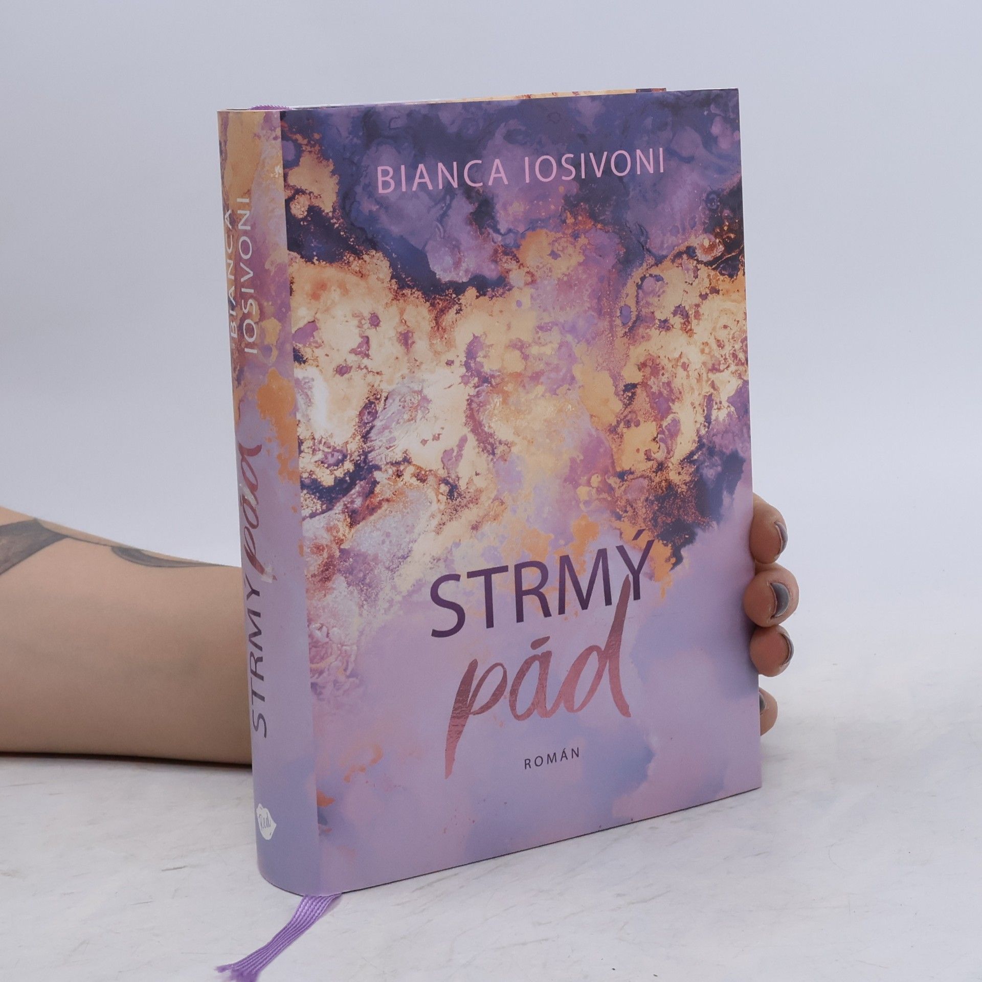 Bianca Iosivoni Strmý pád