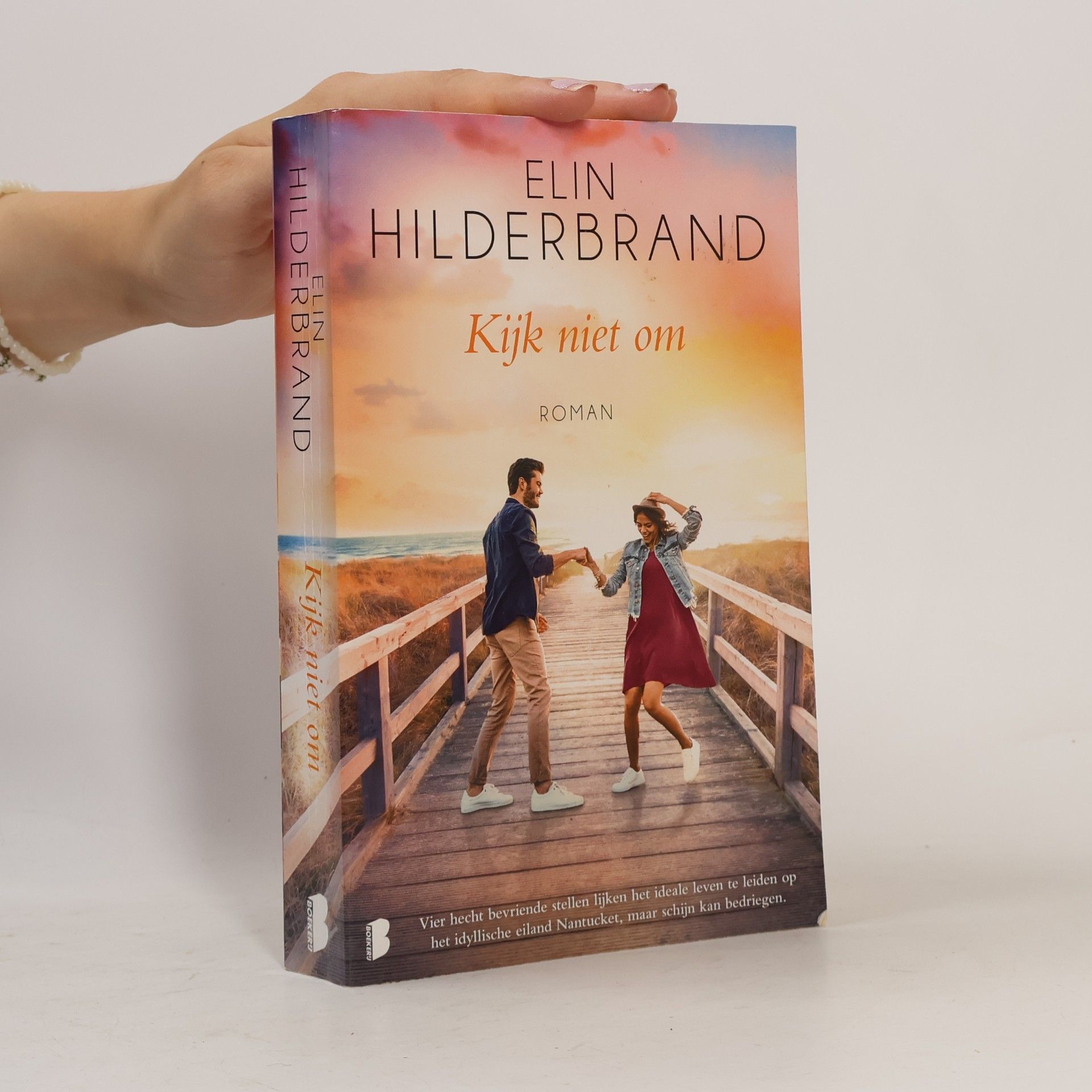 Elin Hilderbrand kijk niet om
