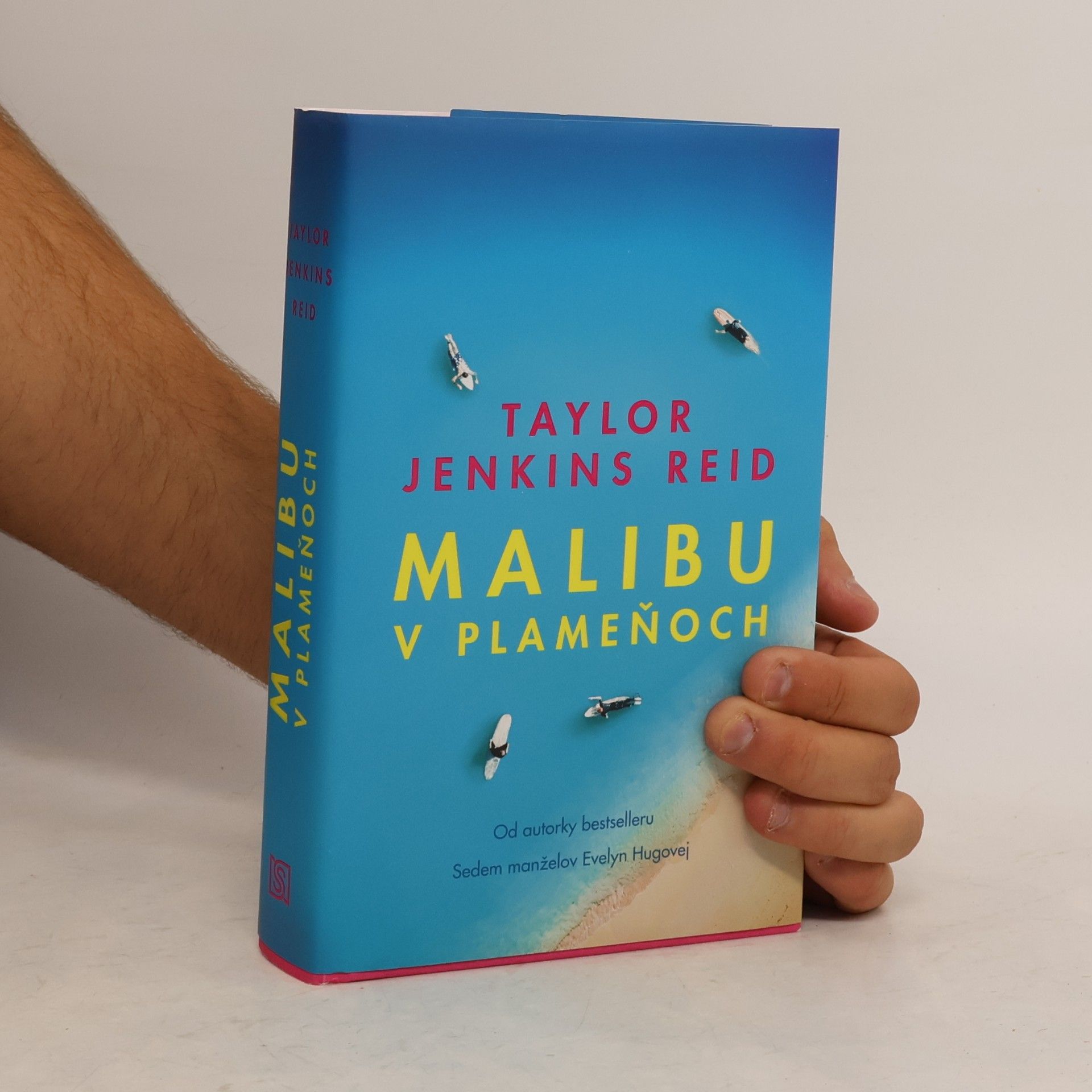 Taylor Jenkins Reid Malibu v plameňoch