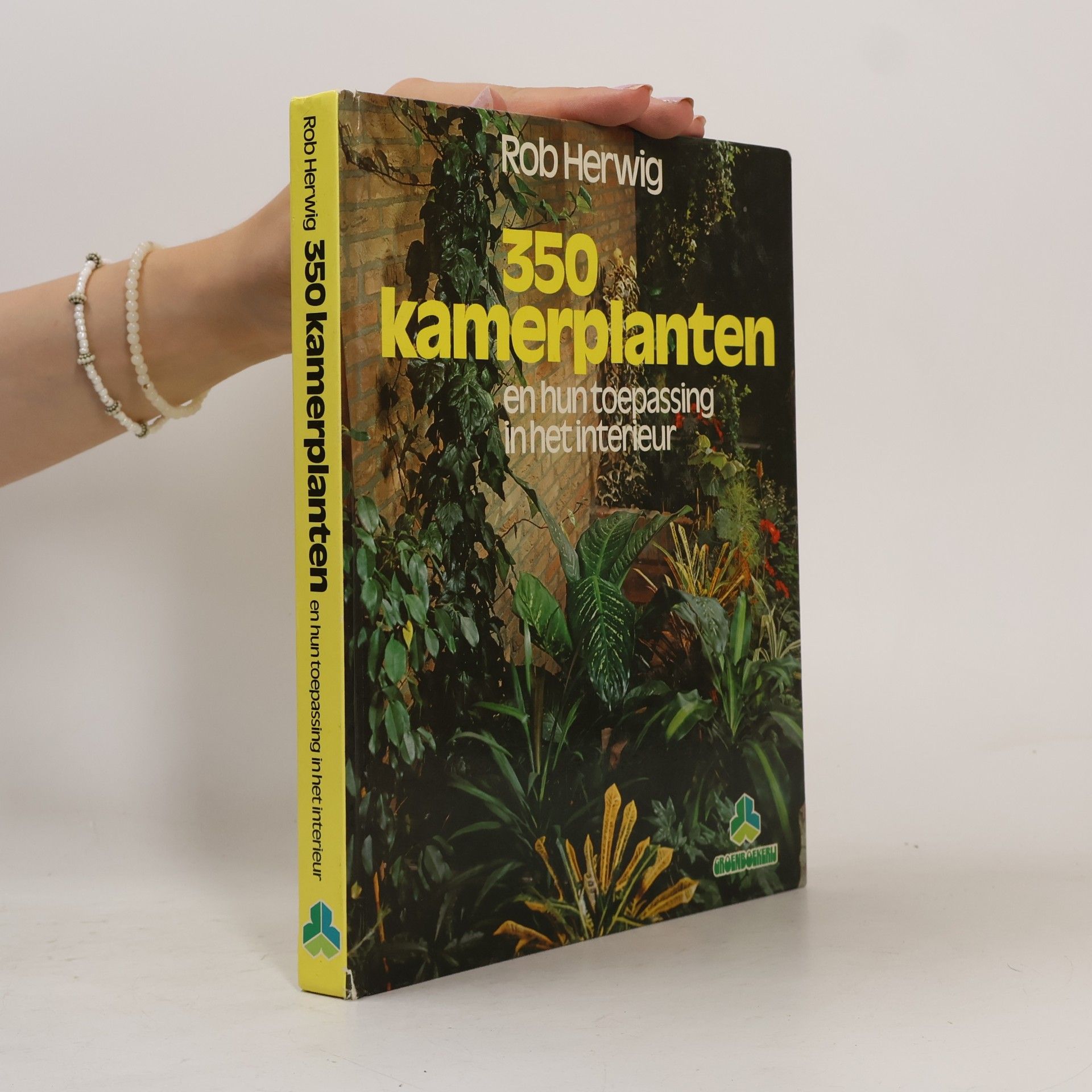 Rob Hewig 350 kamerplanten en hun toepassing in het interieur