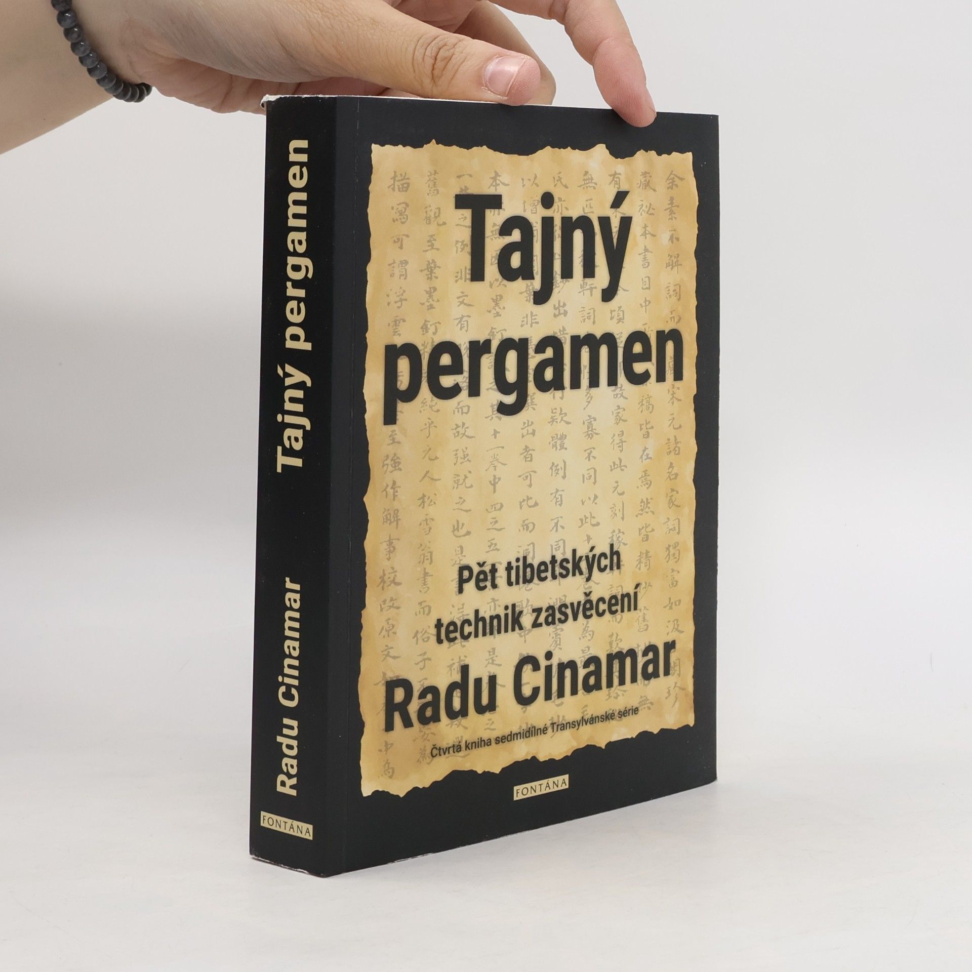 Radu Cinamar Tajný pergamen