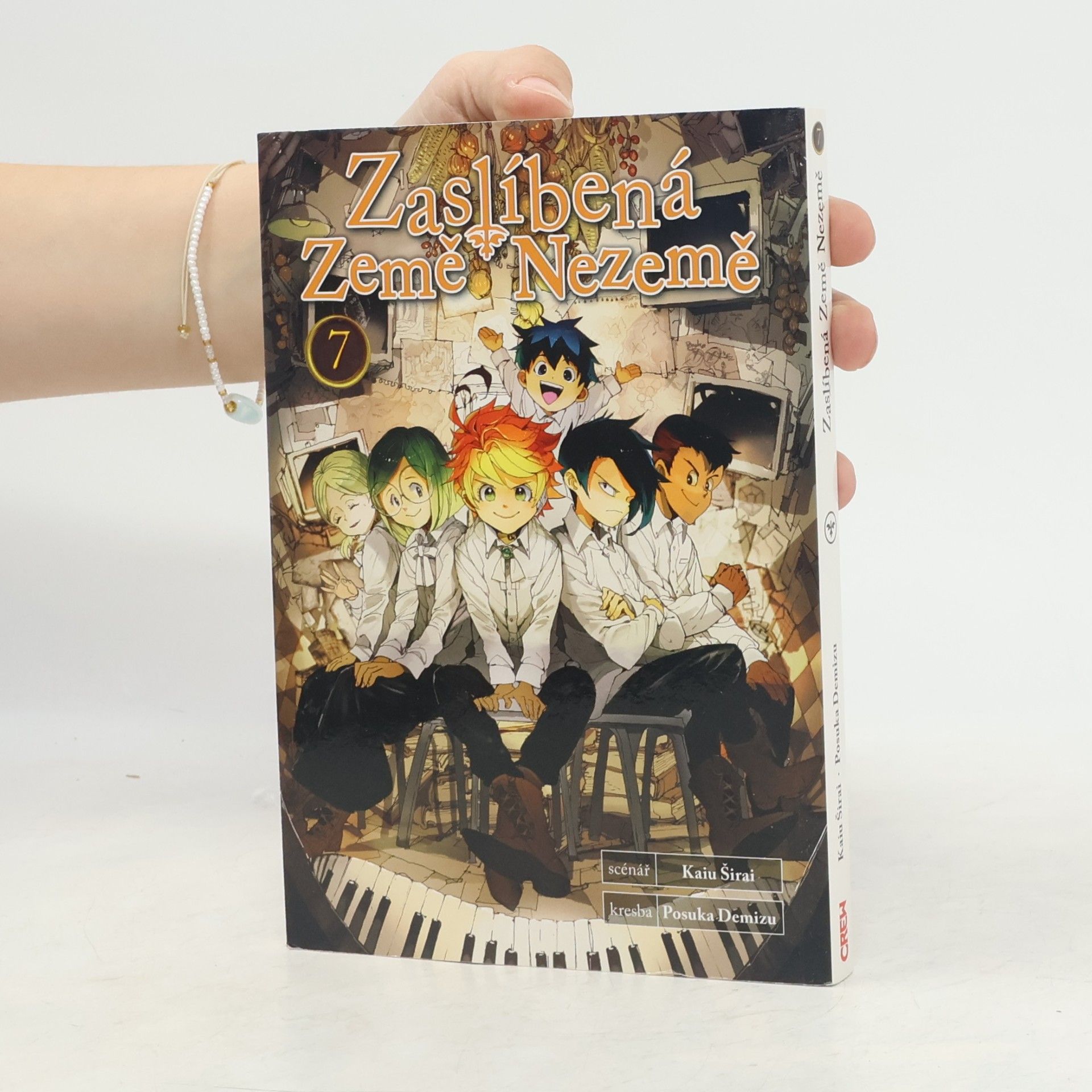 Kaiu Shirai Zaslíbená Země Nezemě. 7