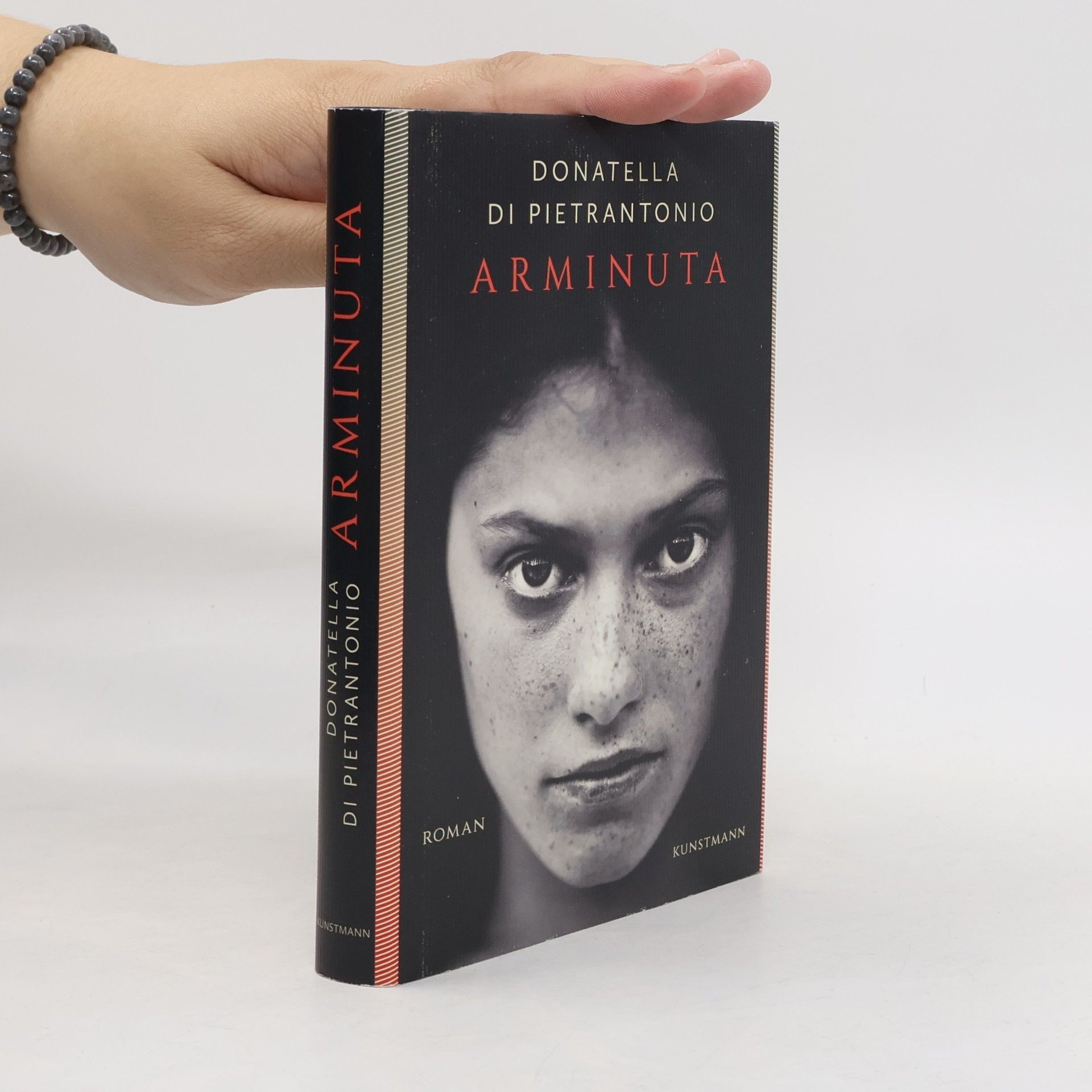 Donatella Di Pietrantonio Arminuta