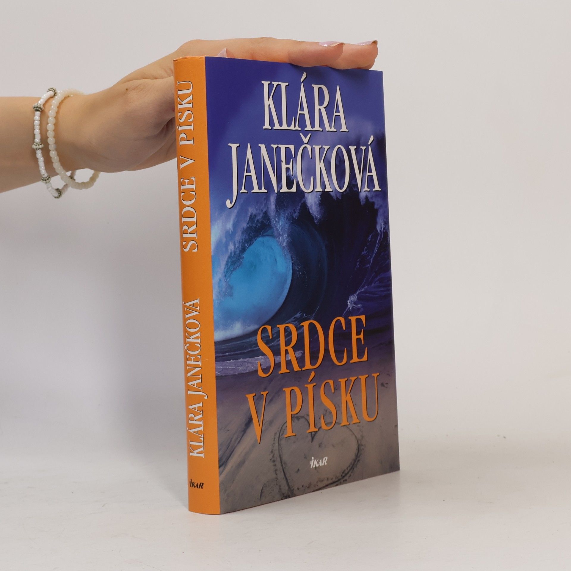 Klára Janečková Srdce v písku