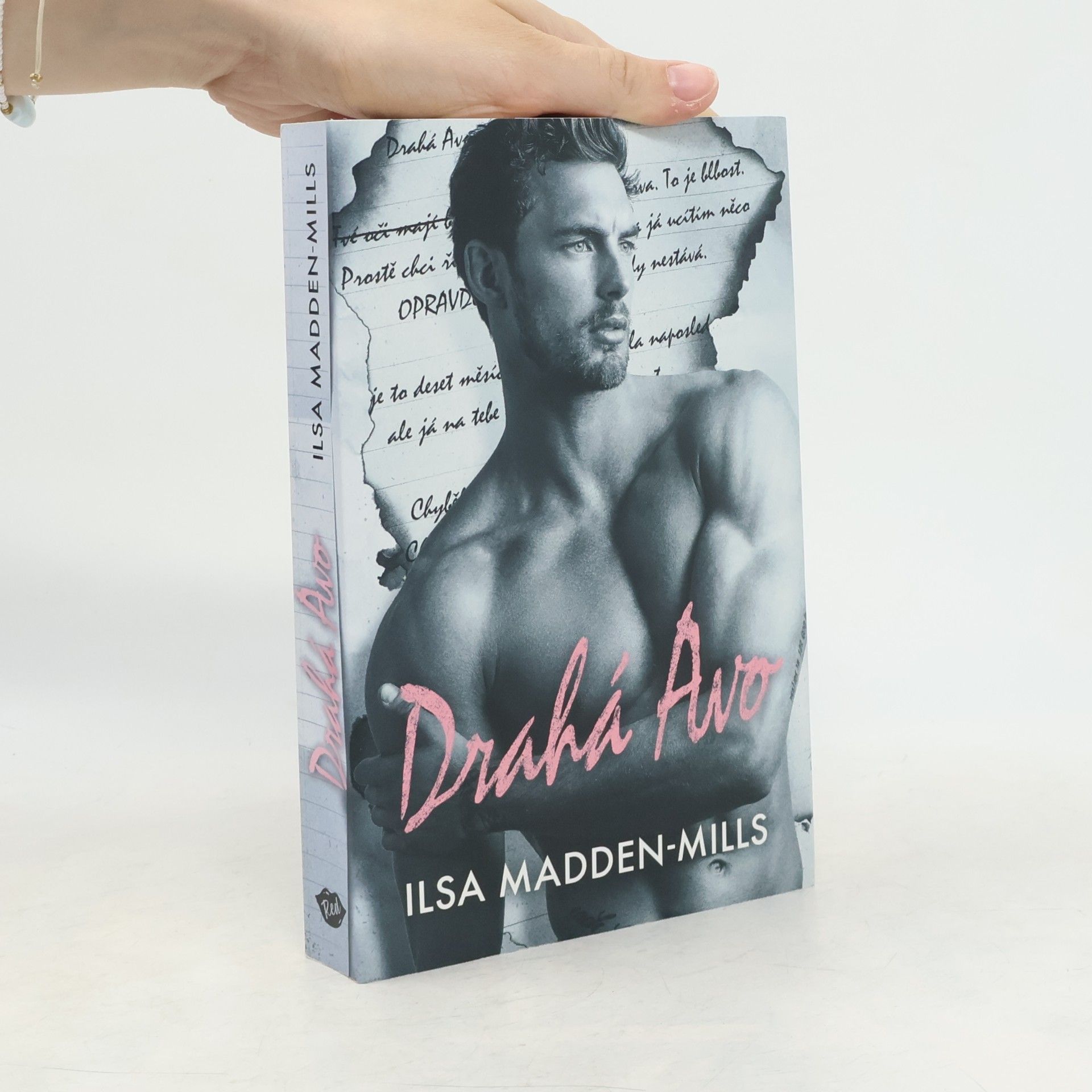 Ilsa Madden-Mills Drahá Avo