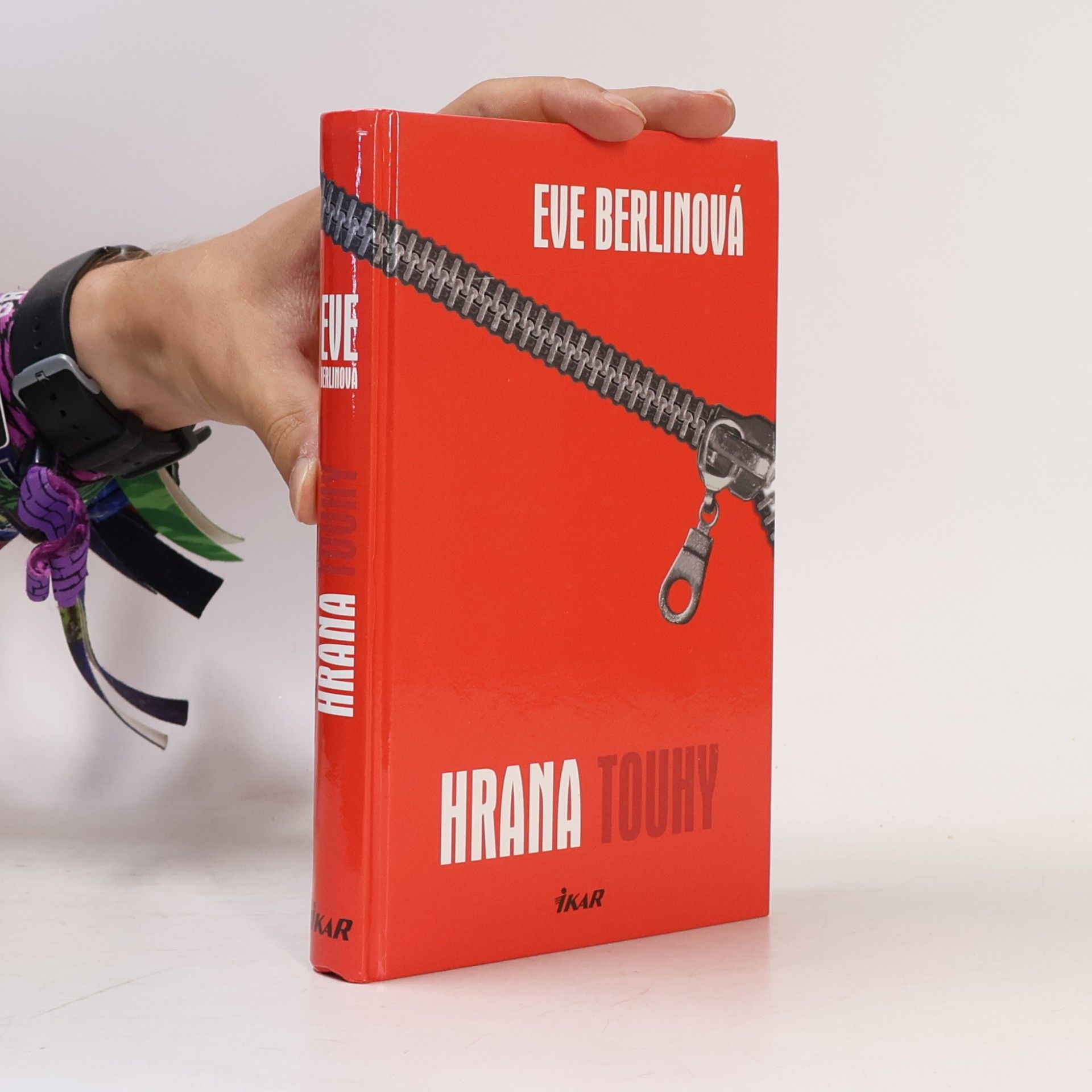 Eve Berlin Hrana touhy
