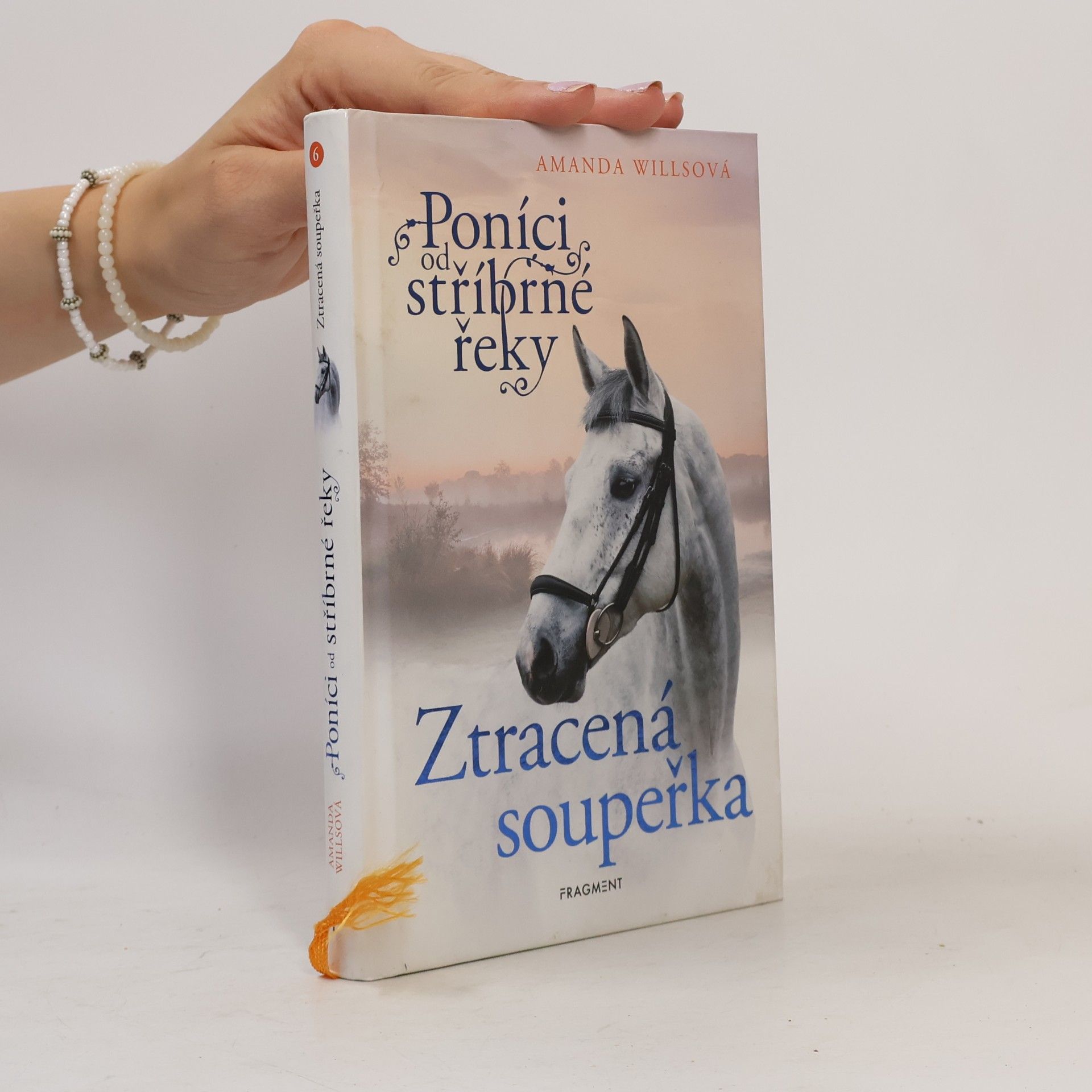Romana Neumanová Poníci od stříbrné řeky. Ztracená soupeřka