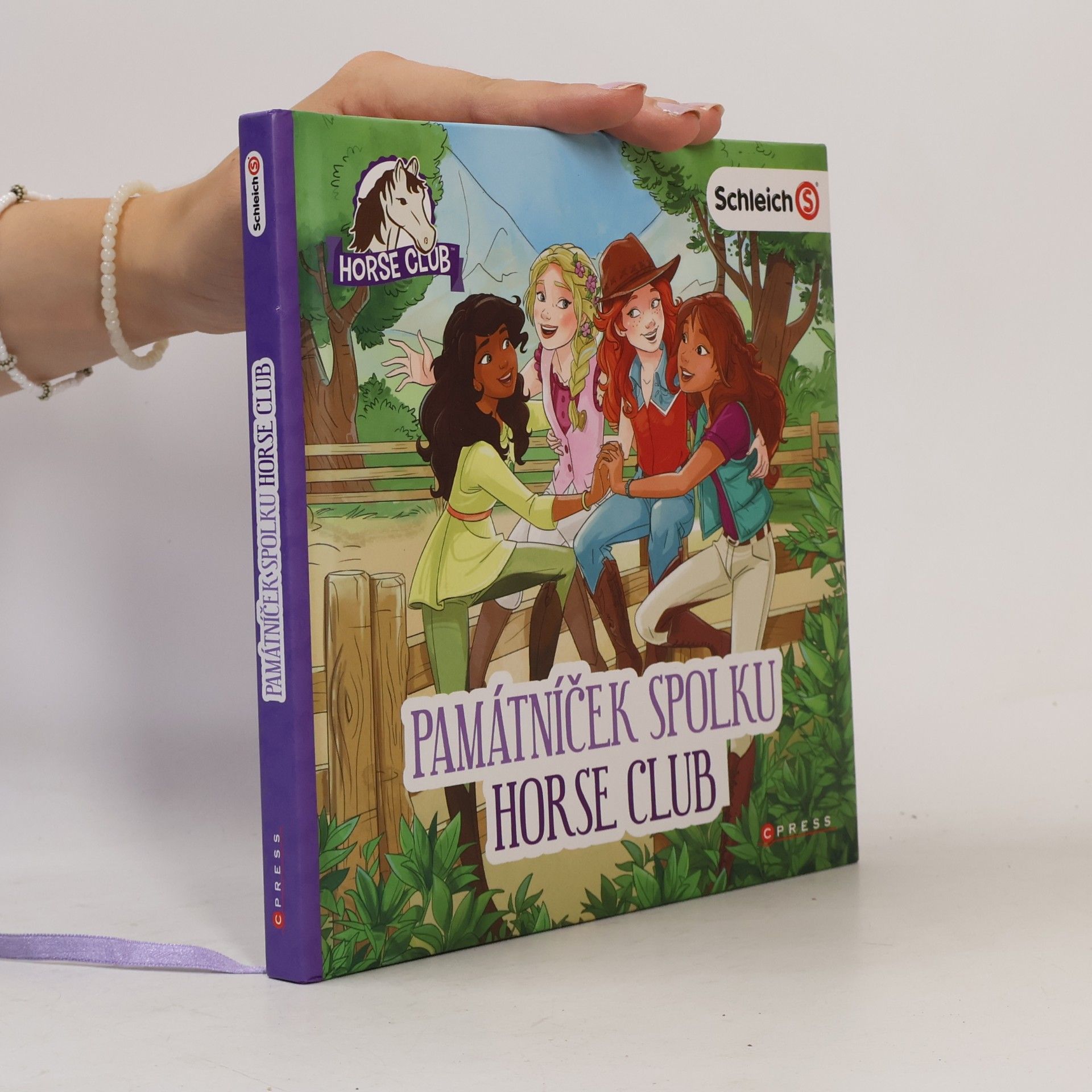 Collectif d'auteurs Památníček spolku Horse Club
