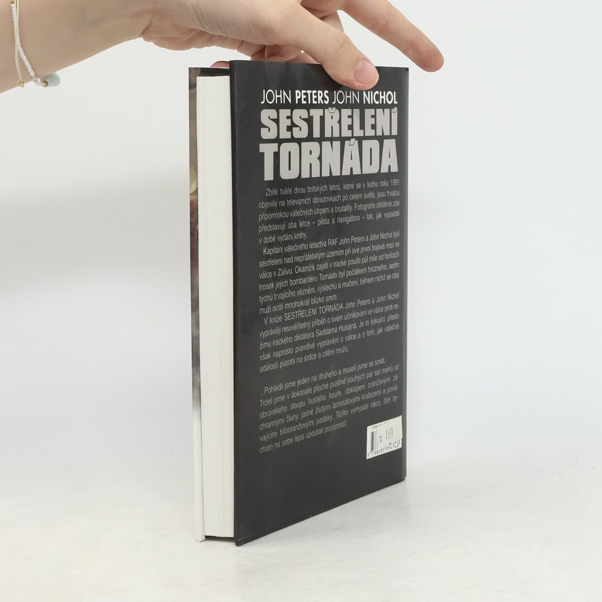 John Nichol Sestřelení tornáda