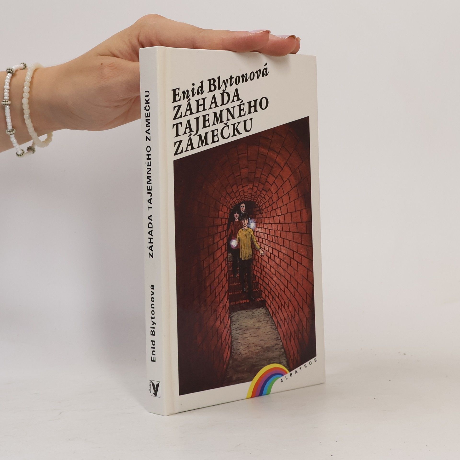 Enid Blyton Záhada tajemného zámečku