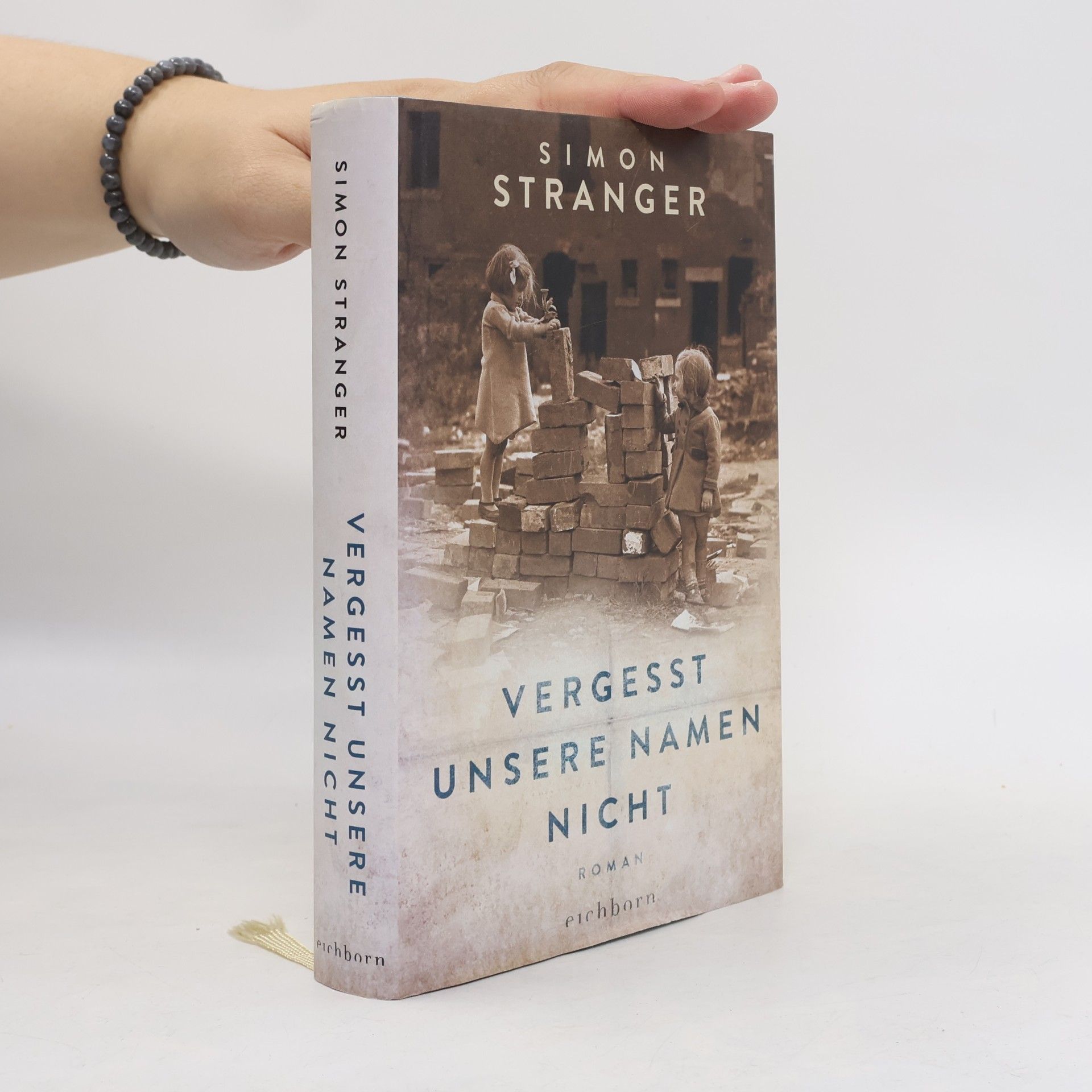 Vergesst unsere Namen nicht