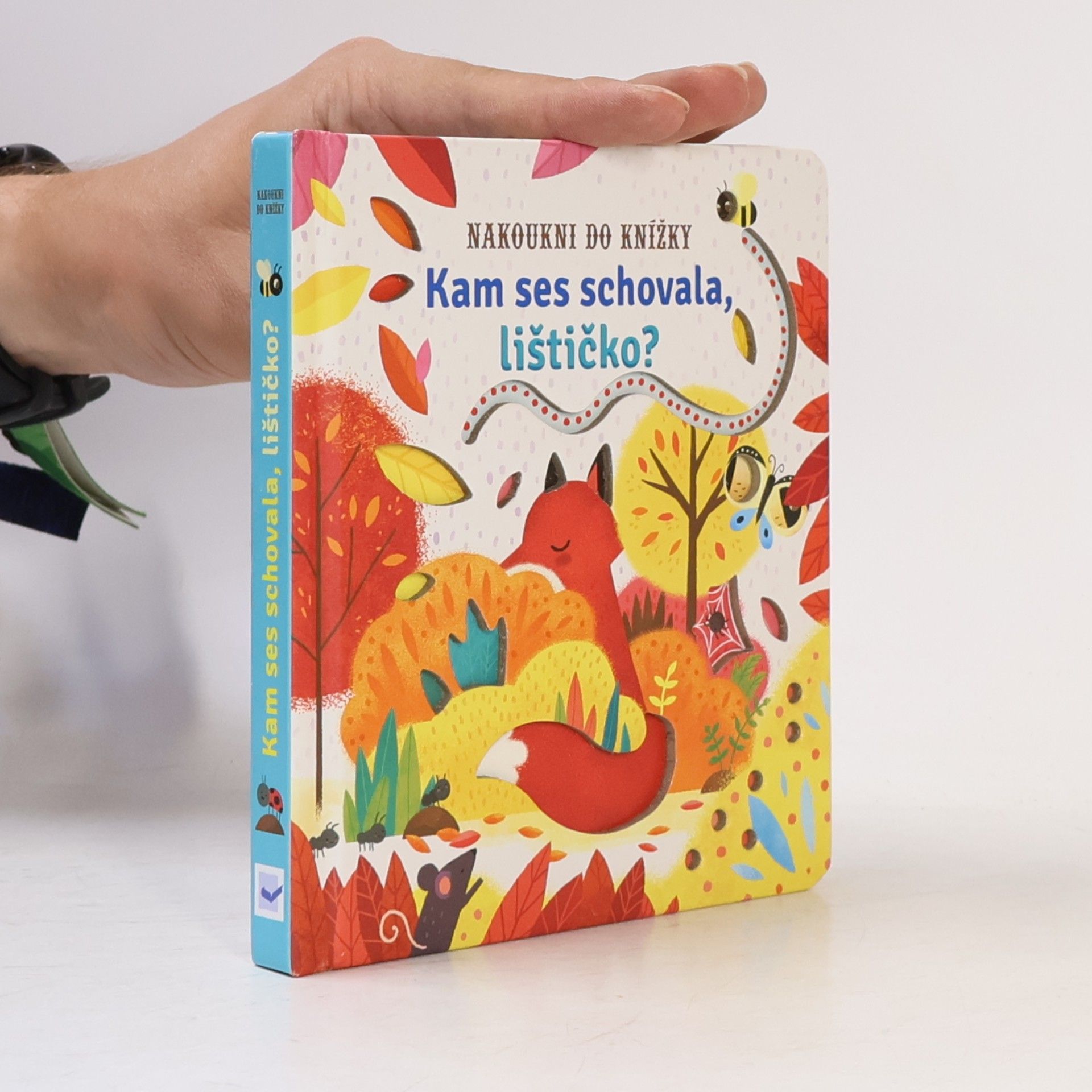 Various authors Kam ses schovala, lištičko?