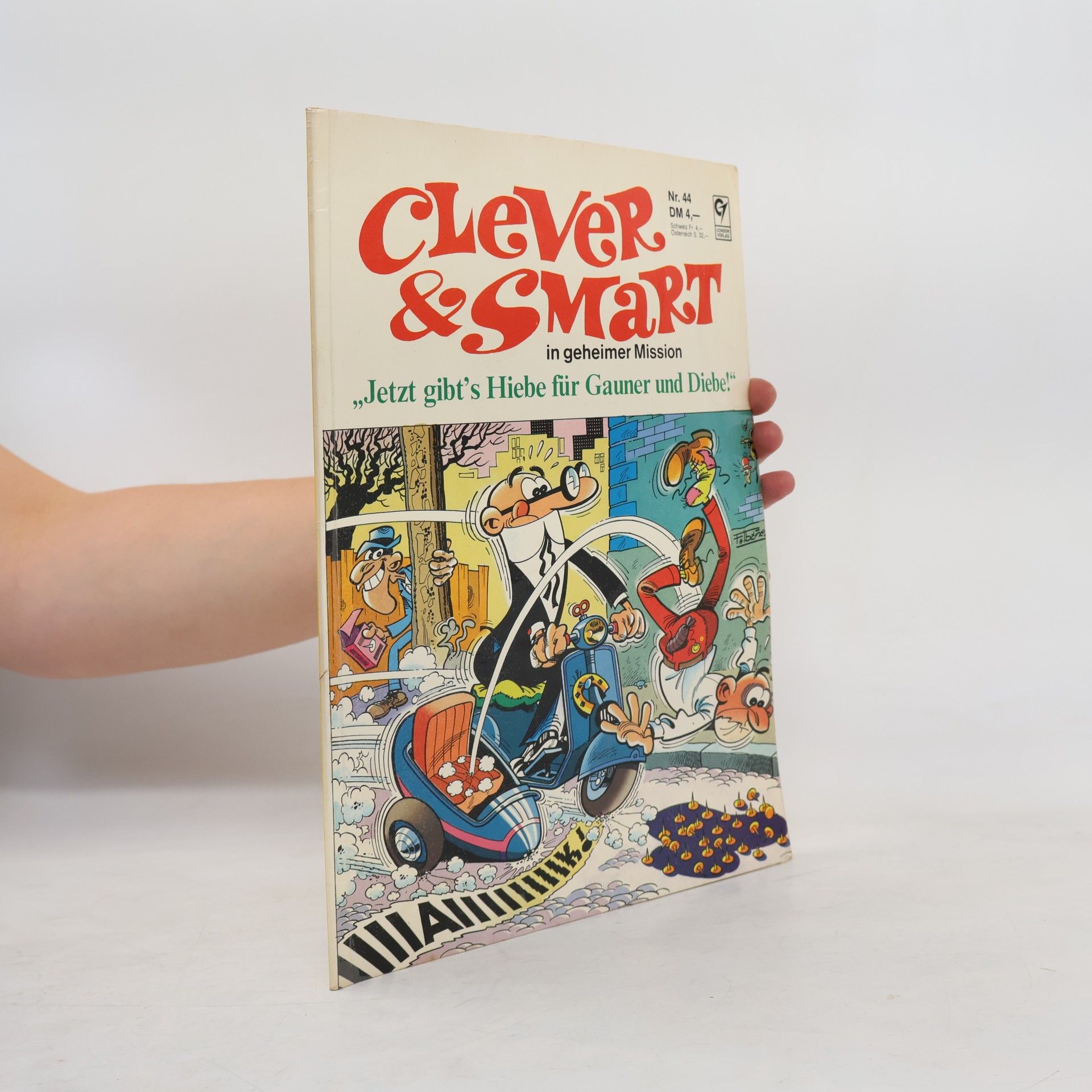 Francisco Ibañez Clever & Smart 44