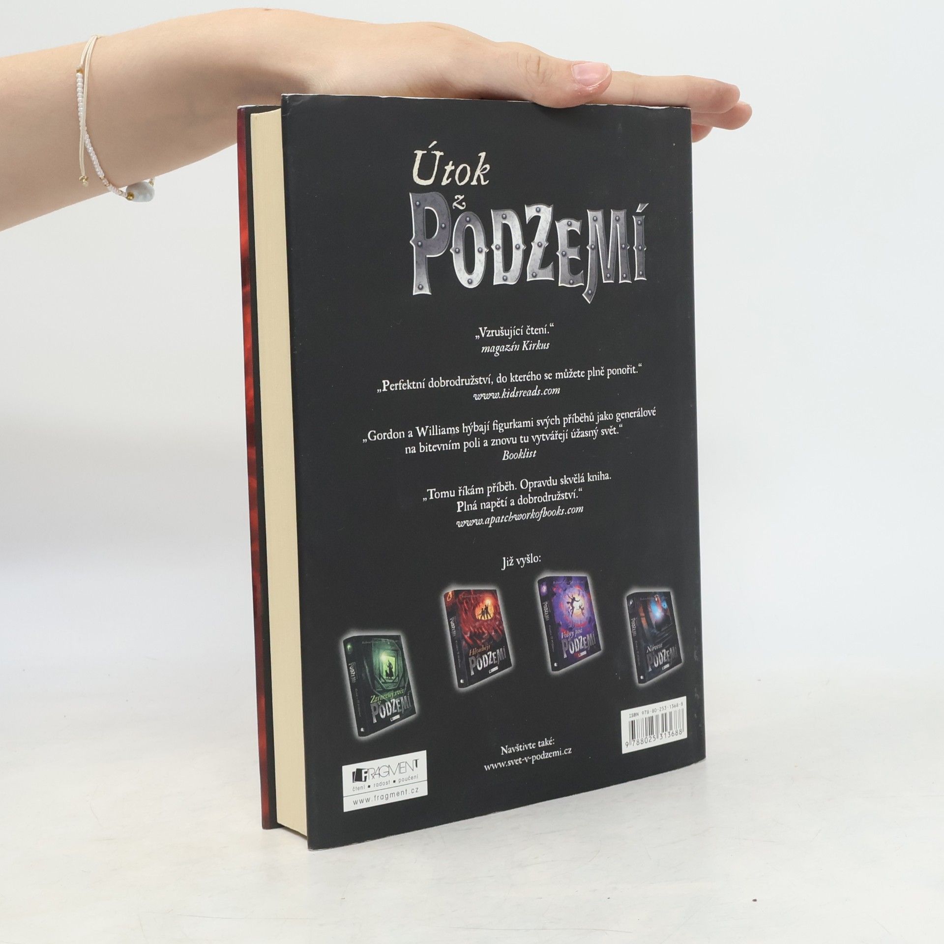 Roderick Gordon Útok z Podzemí