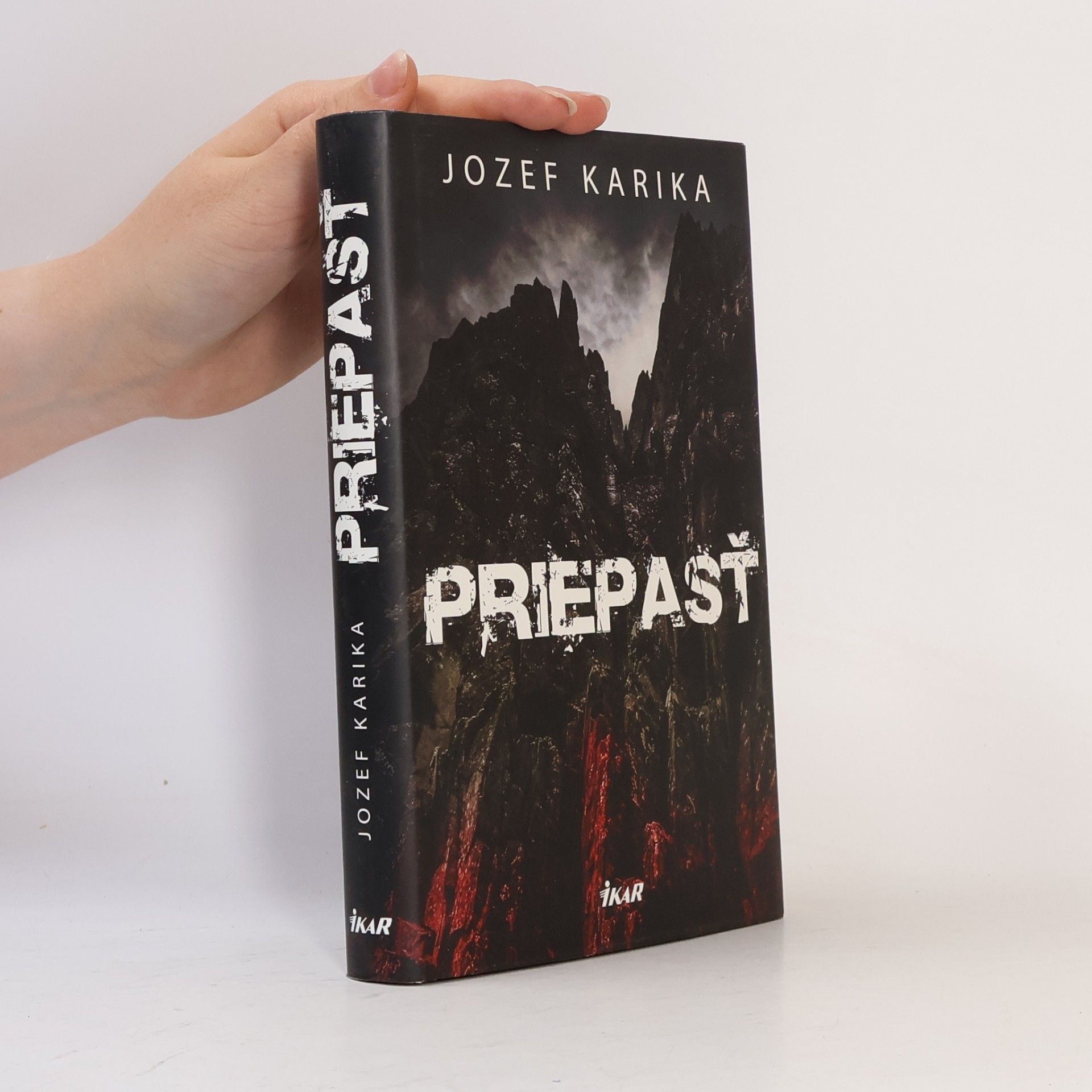 Jozef Karika Priepasť