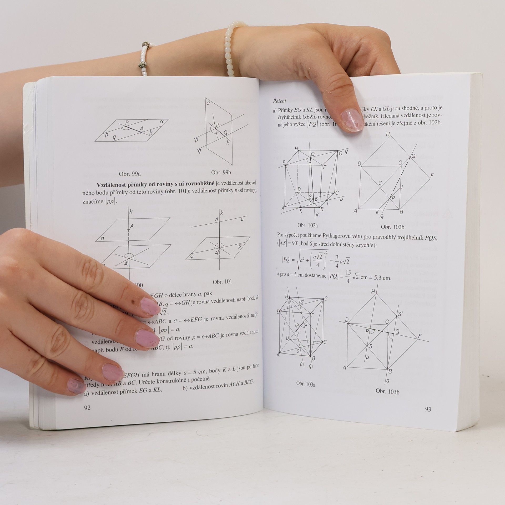 Eva Pomykalová Matematika pro gymnázia. Stereometrie