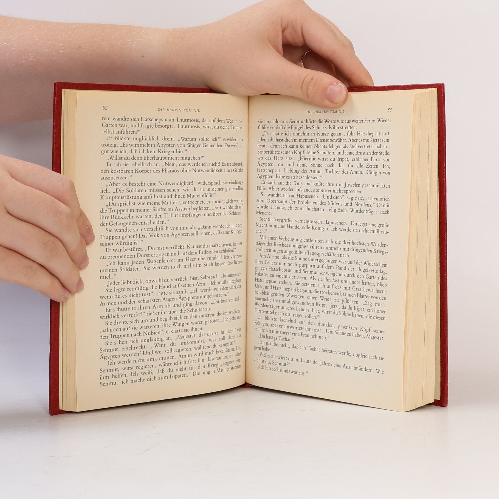 Pauline Gedge Reader's Digest Auswahlbücher. Die Herrin vom Nil. Durch die Schneewüste. Schritt für Schritt
