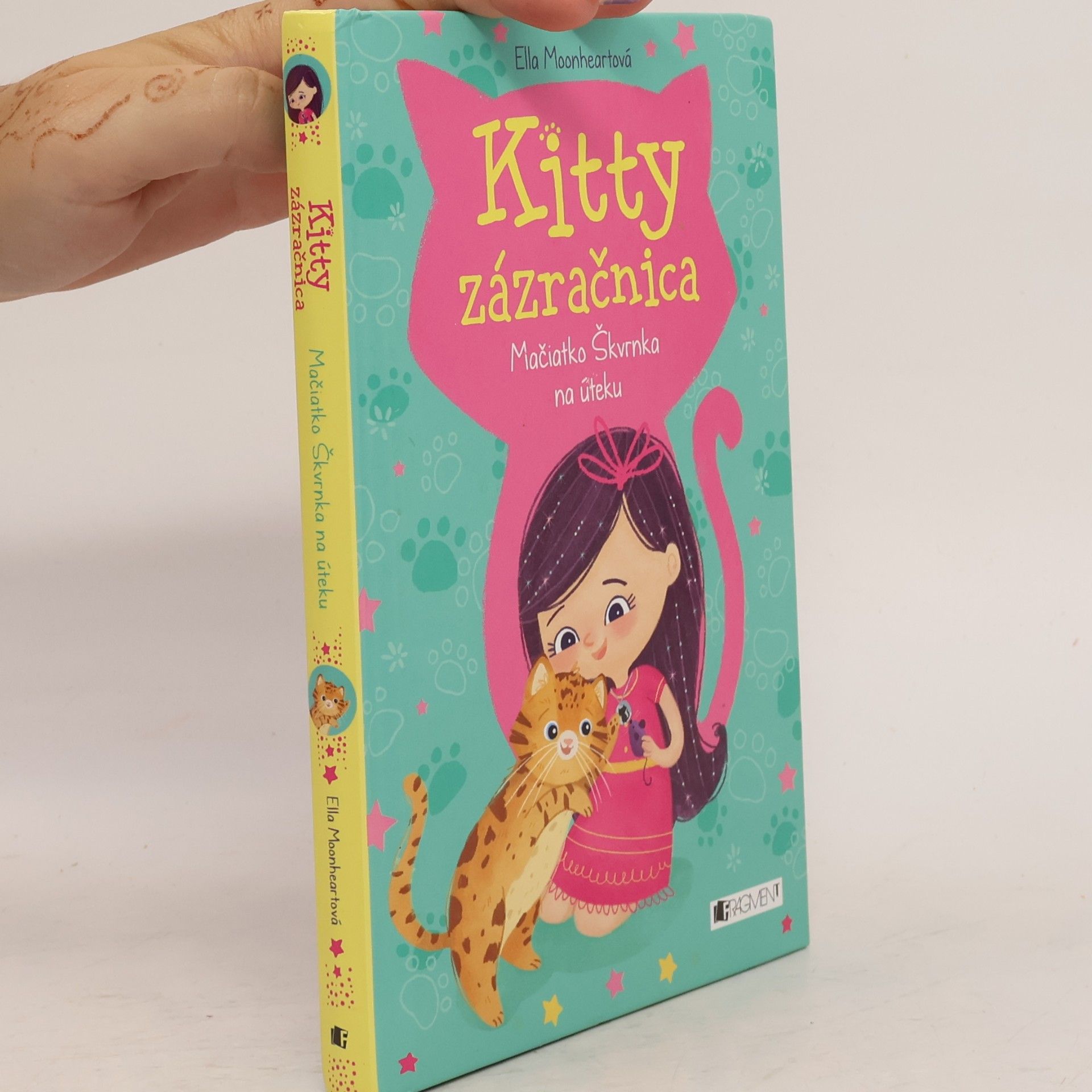 Ella Moonheart Kitty zázračnica