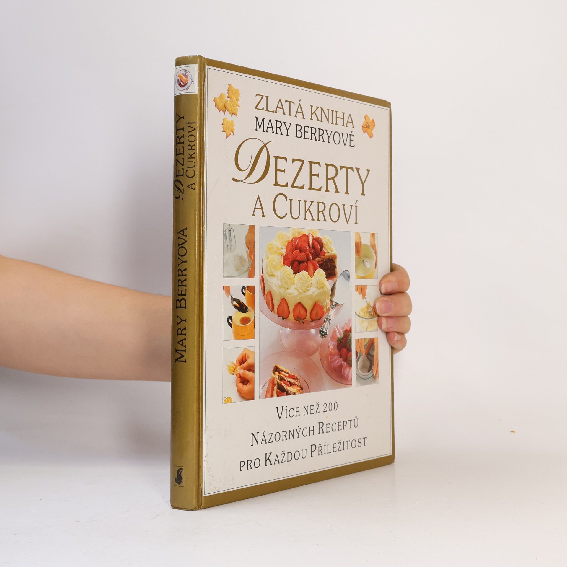 Mary Berry Dezerty a cukroví