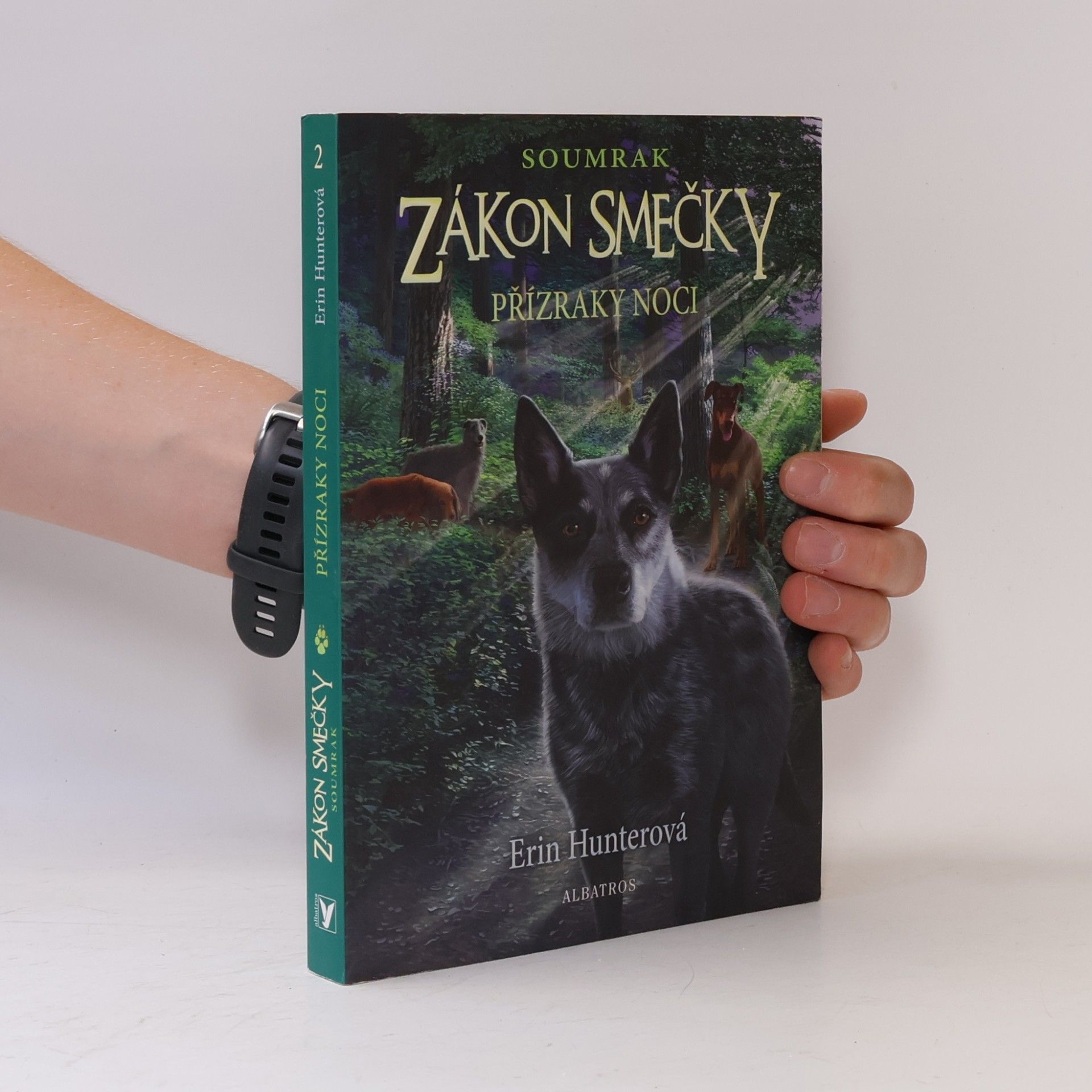 Erin Hunter Soumrak. Zákon smečky 2. Přízraky noci