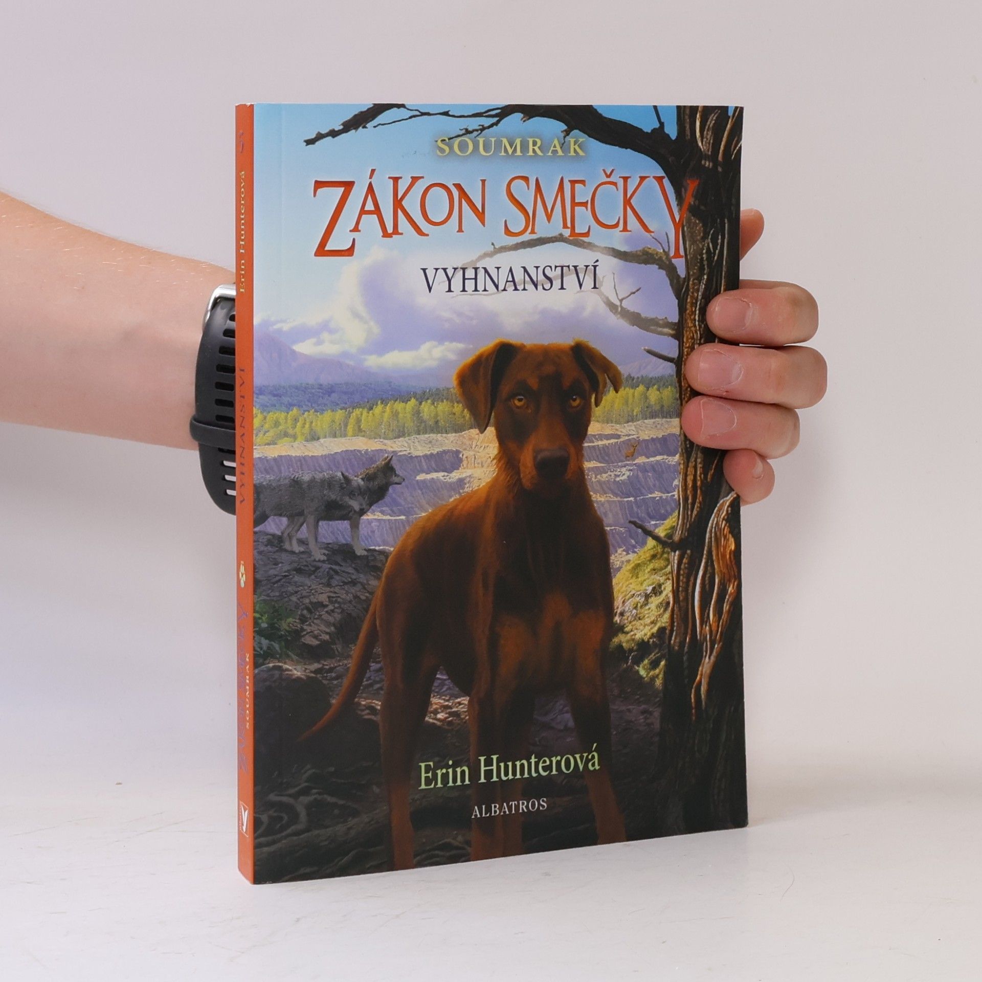 Erin Hunter Vyhnanství